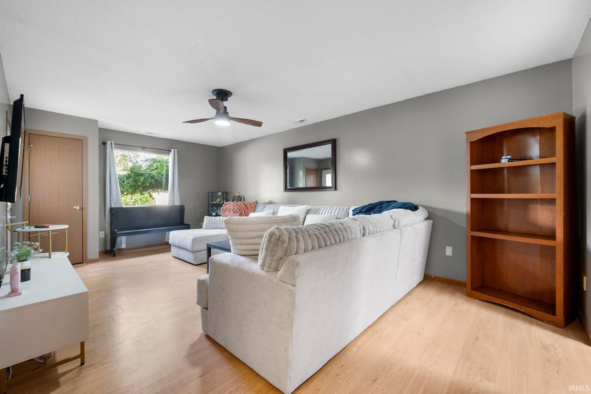 Photo 4 of 2321 Glenwood Avenue