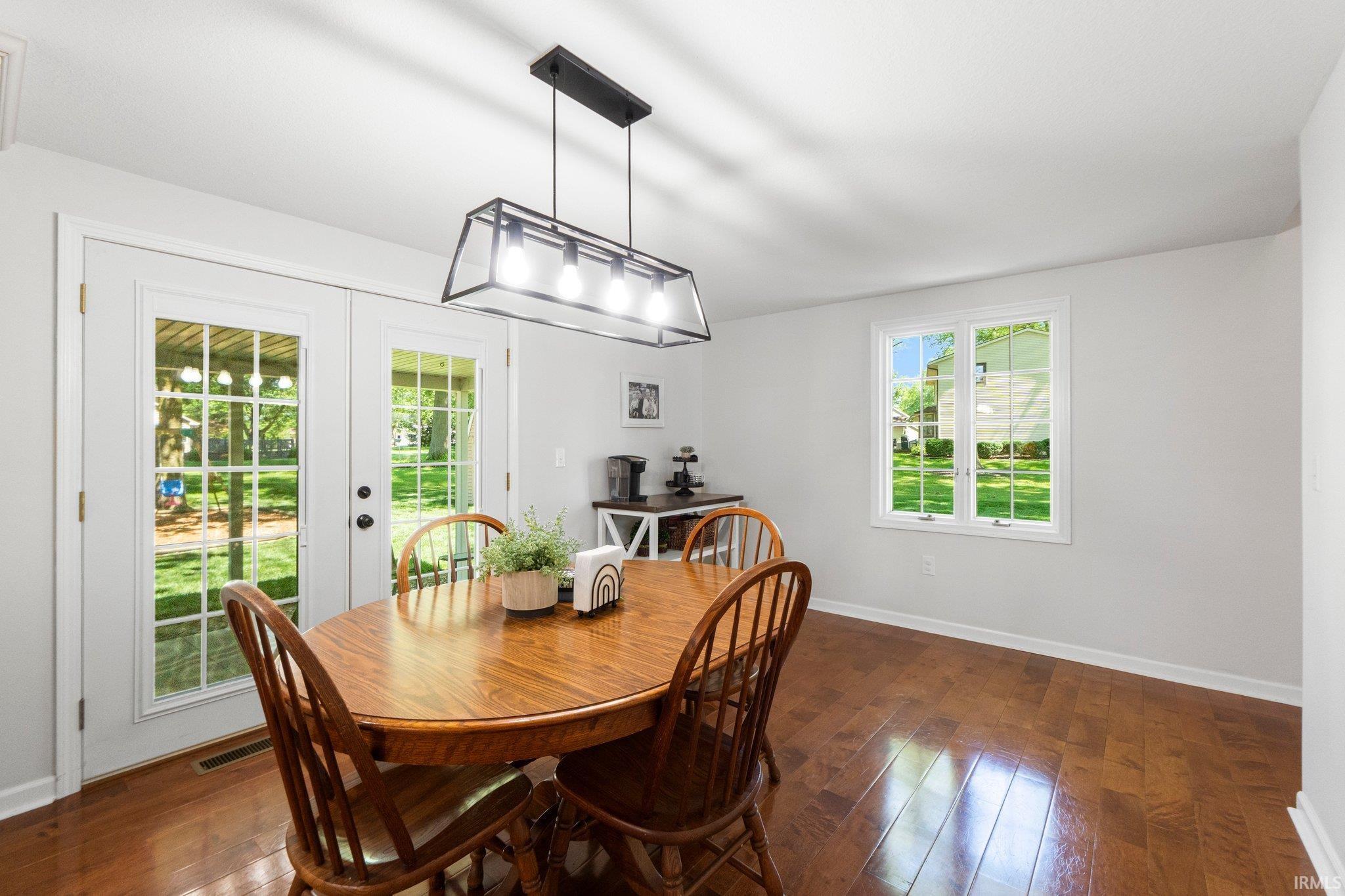 Photo 9 of 1704 S Sutton Circle Drive
