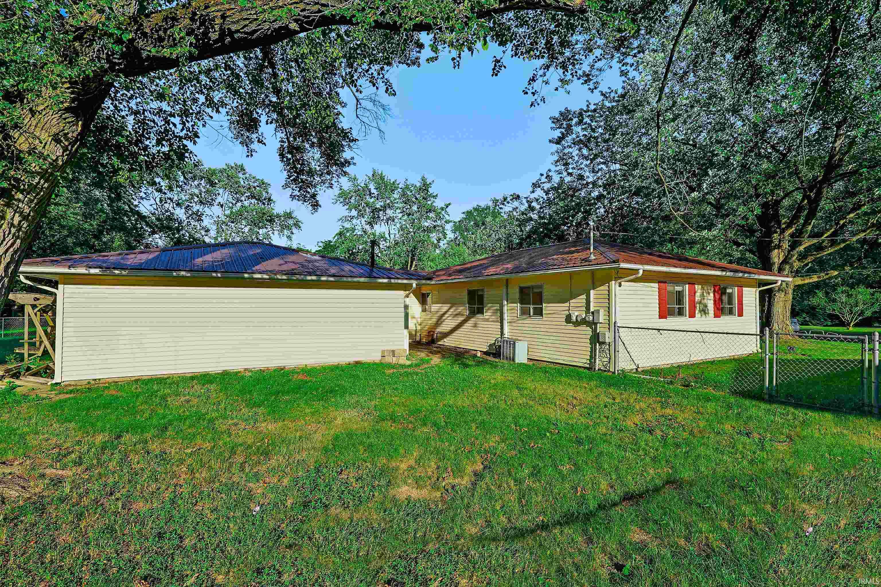 Photo 17 of 209 Ra Mar Drive