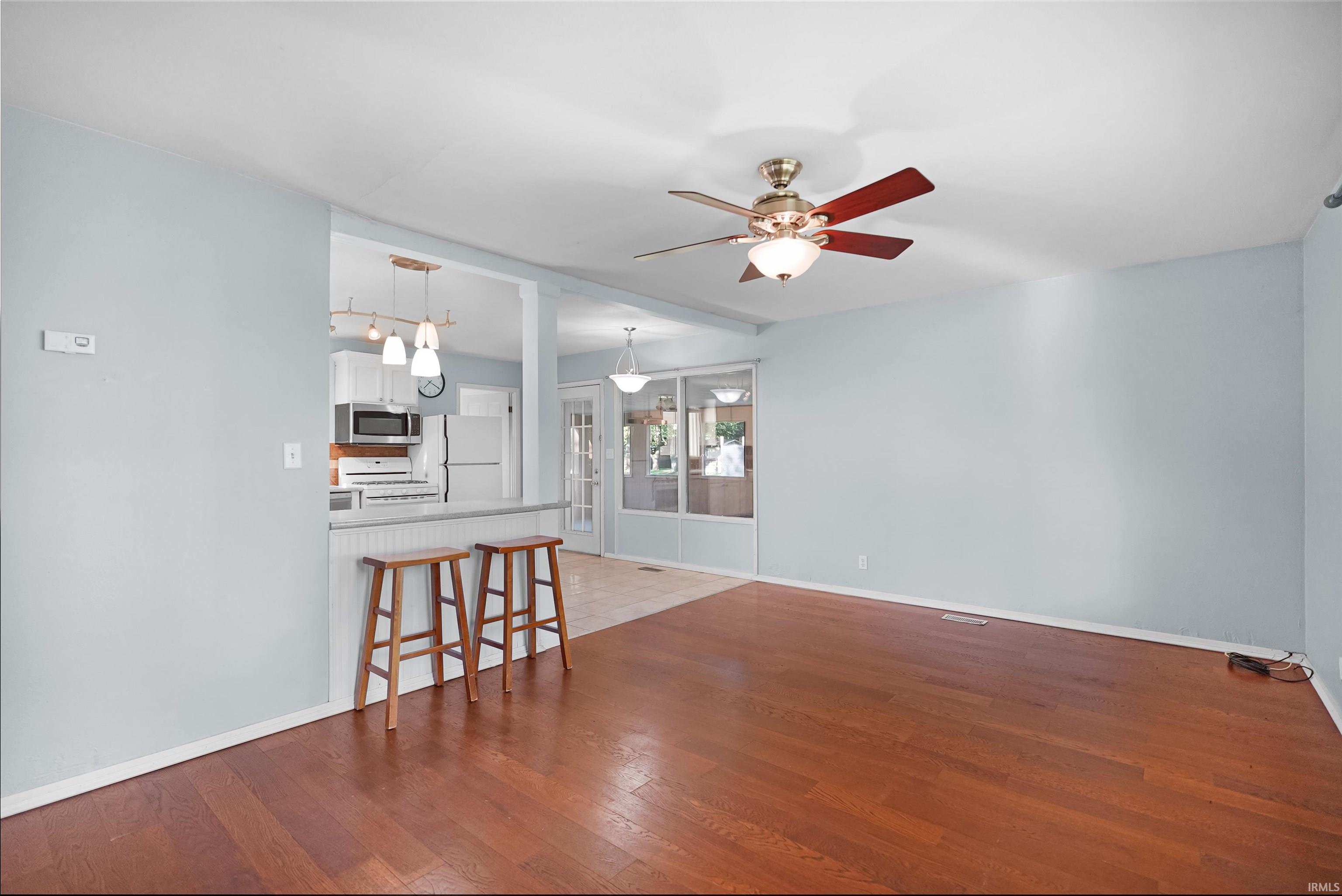 Photo 4 of 209 Ra Mar Drive