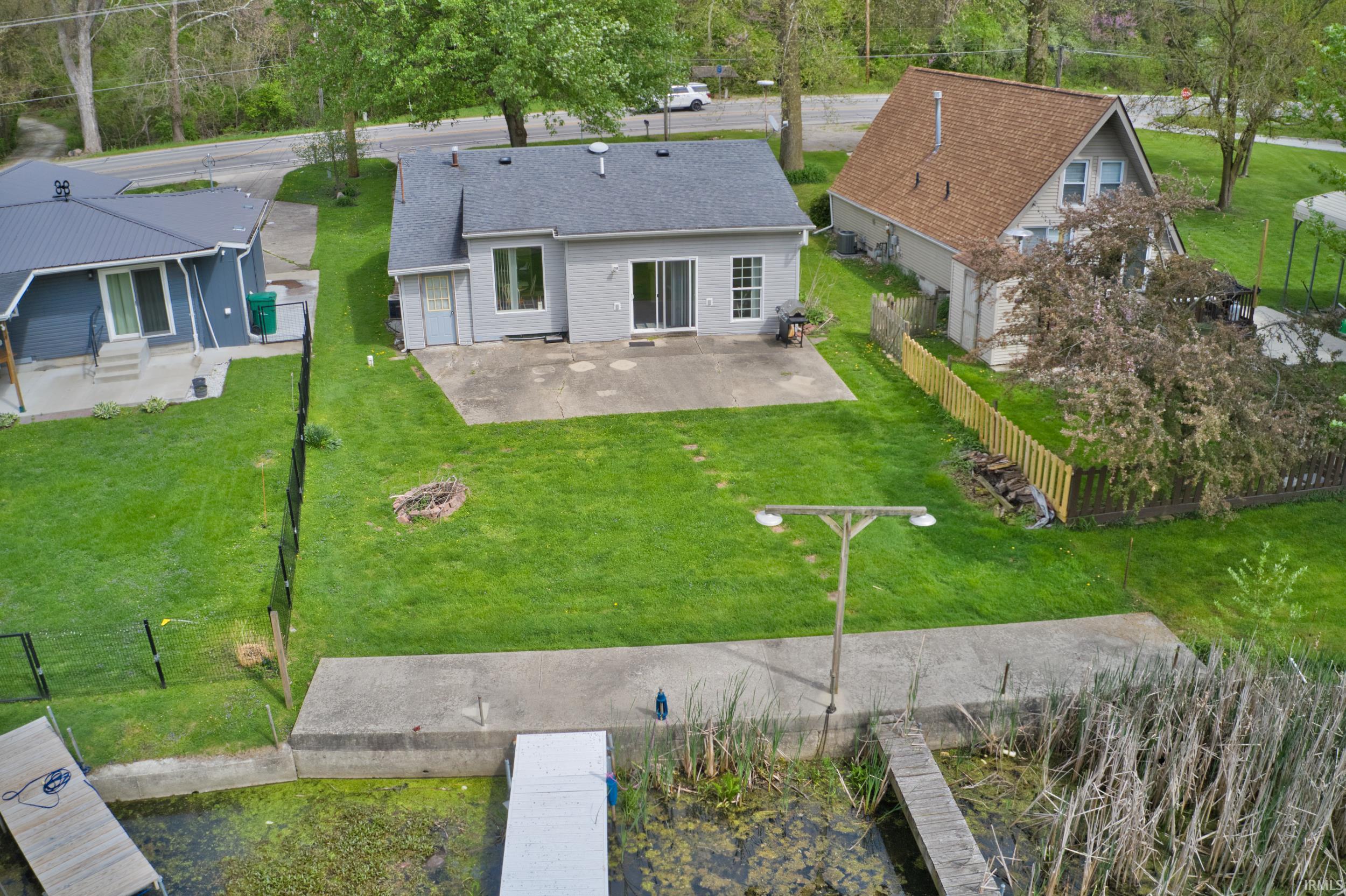 Photo 2 of 3619 N St. Rd. 13