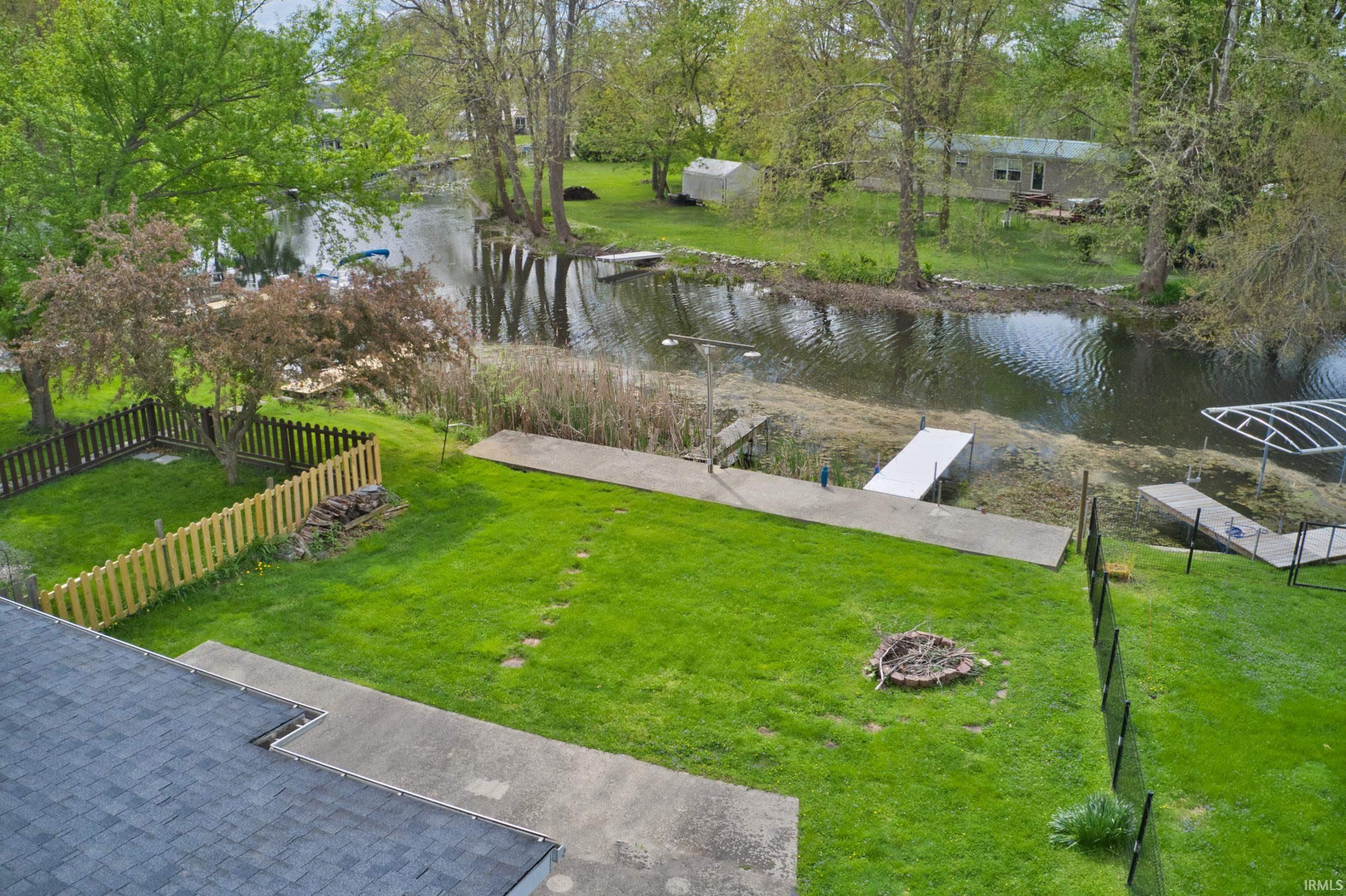 Photo 4 of 3619 N St. Rd. 13