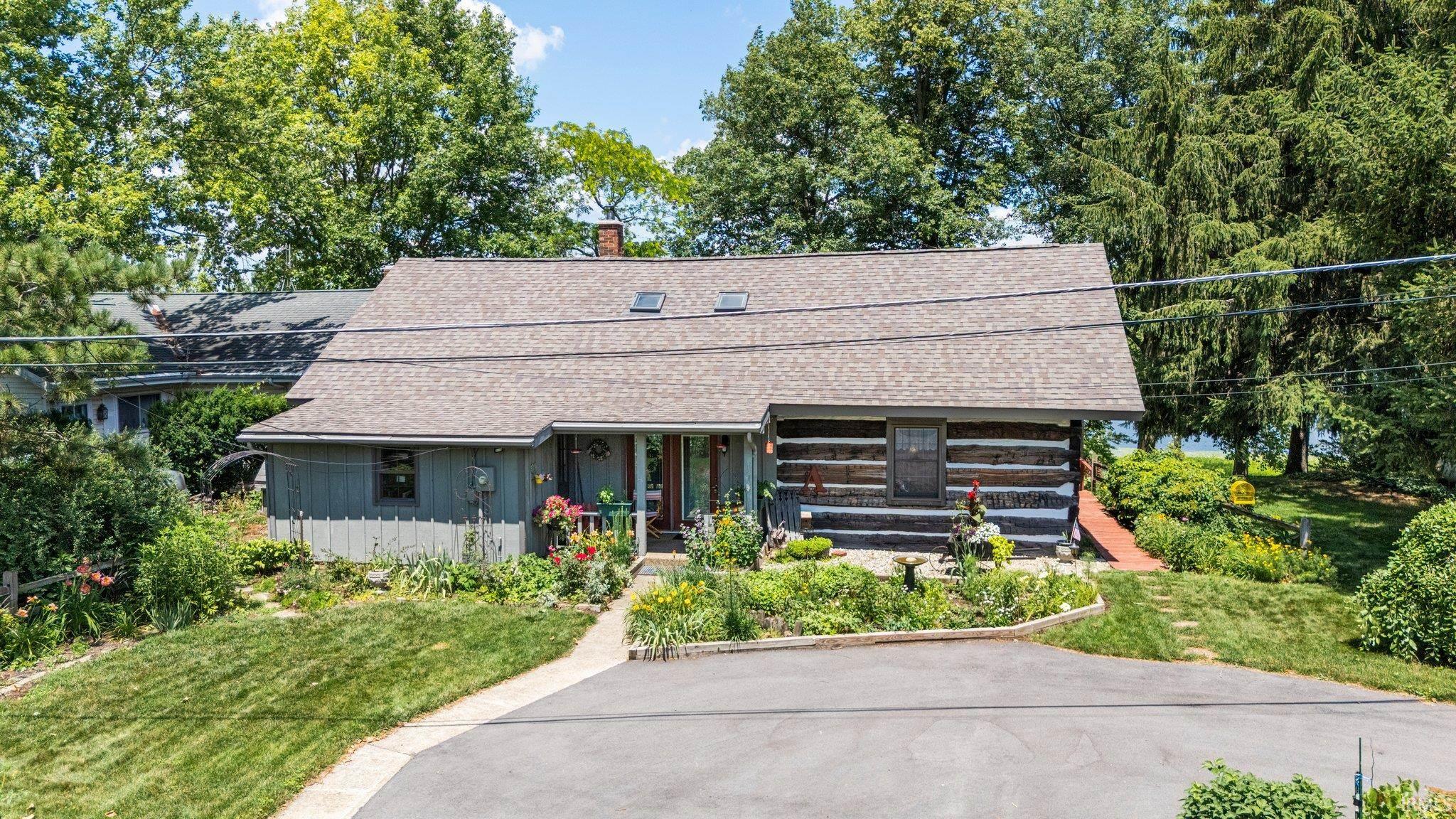 411 E Morsches Road