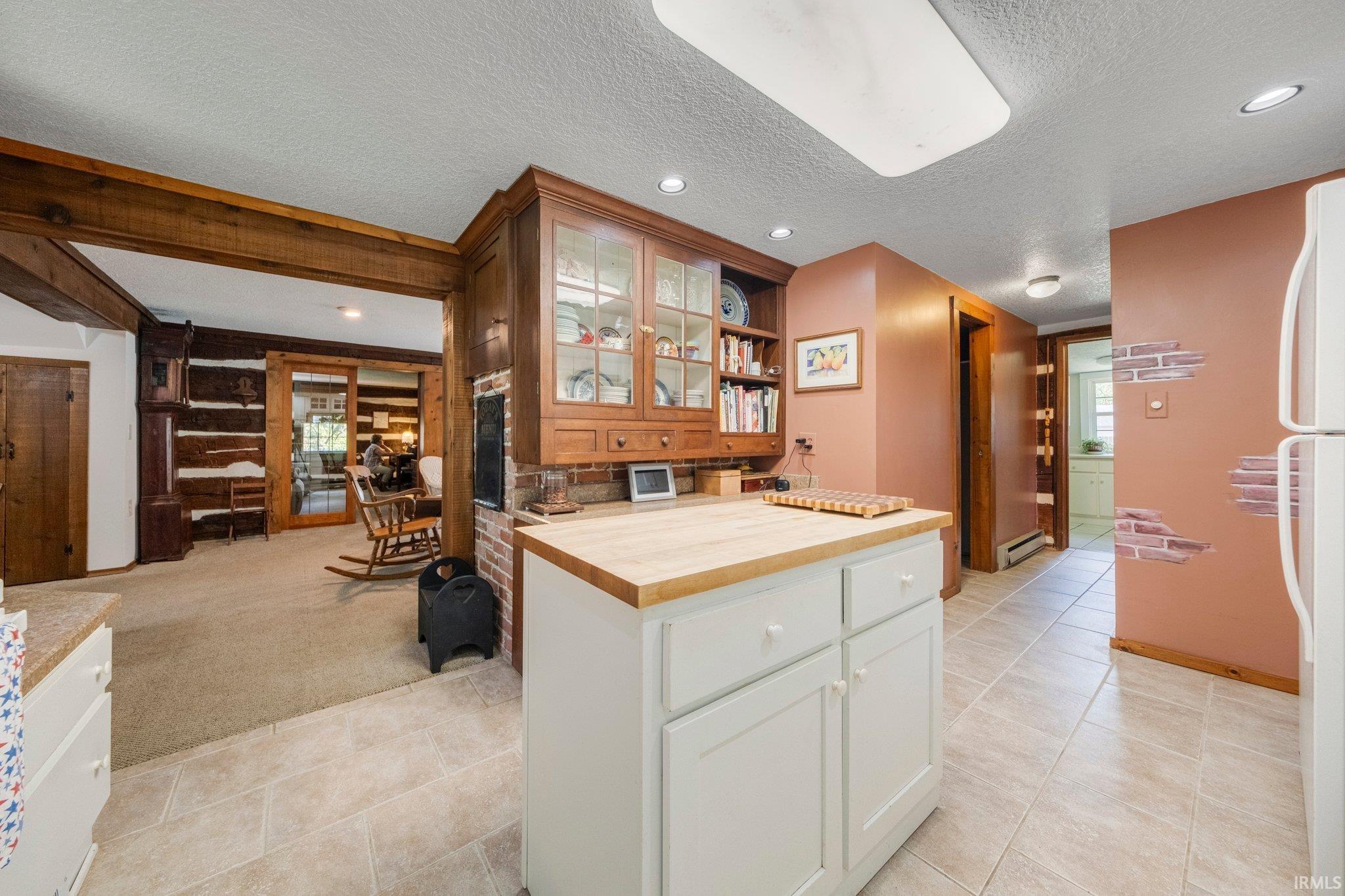 411 E Morsches Road