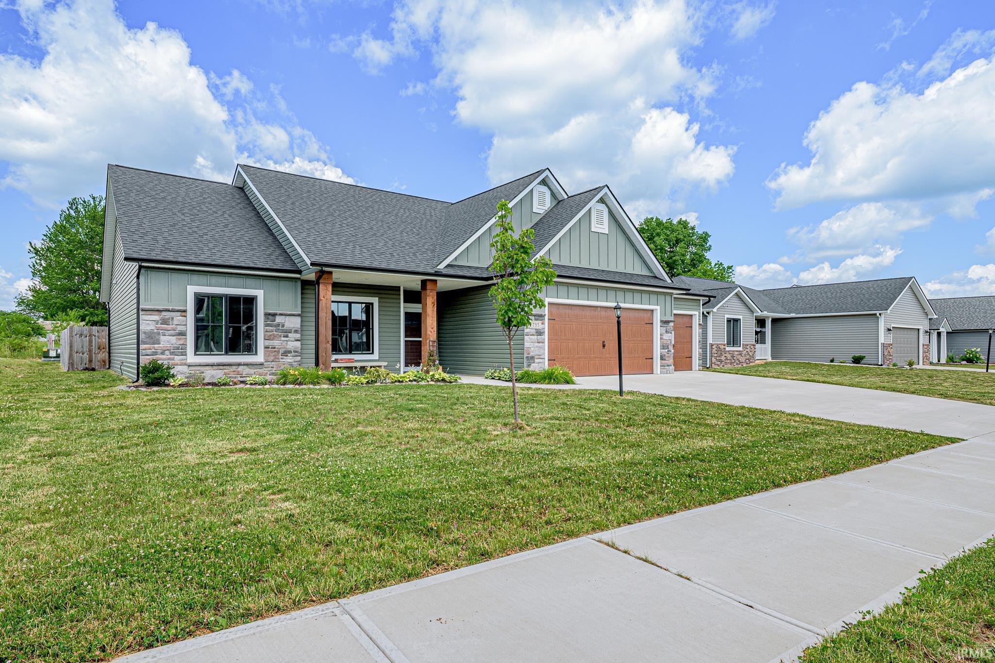 735 N Norfolk Cove