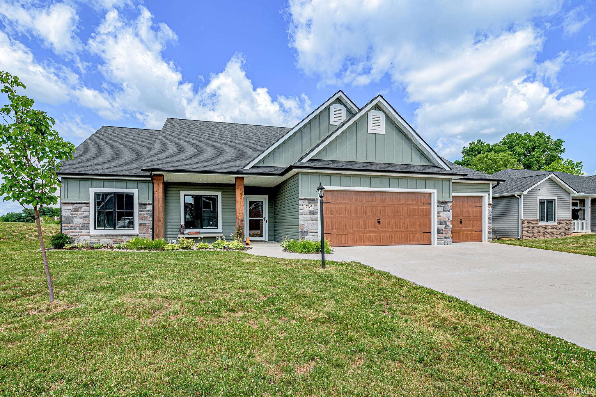 735 N Norfolk Cove