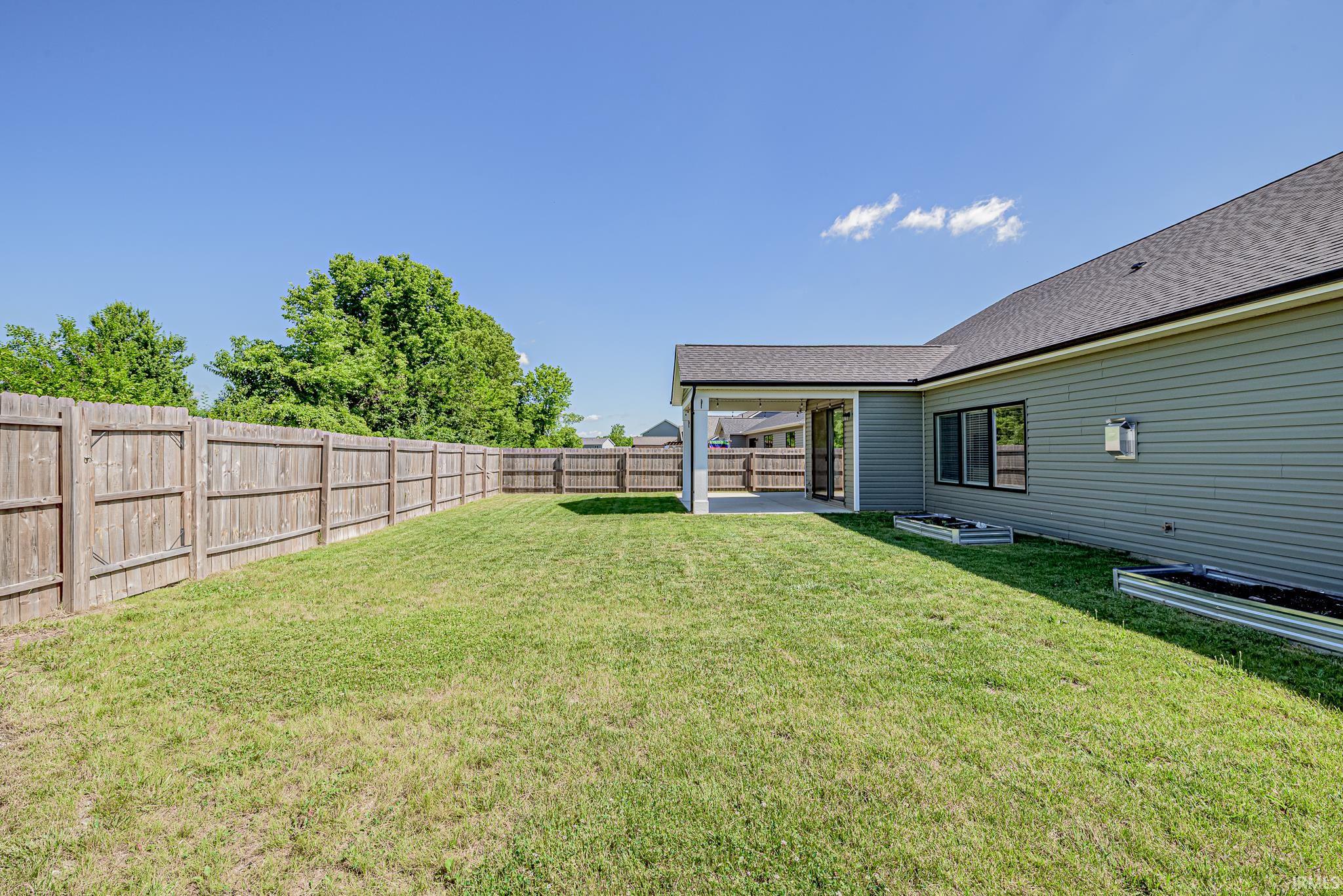 735 N Norfolk Cove