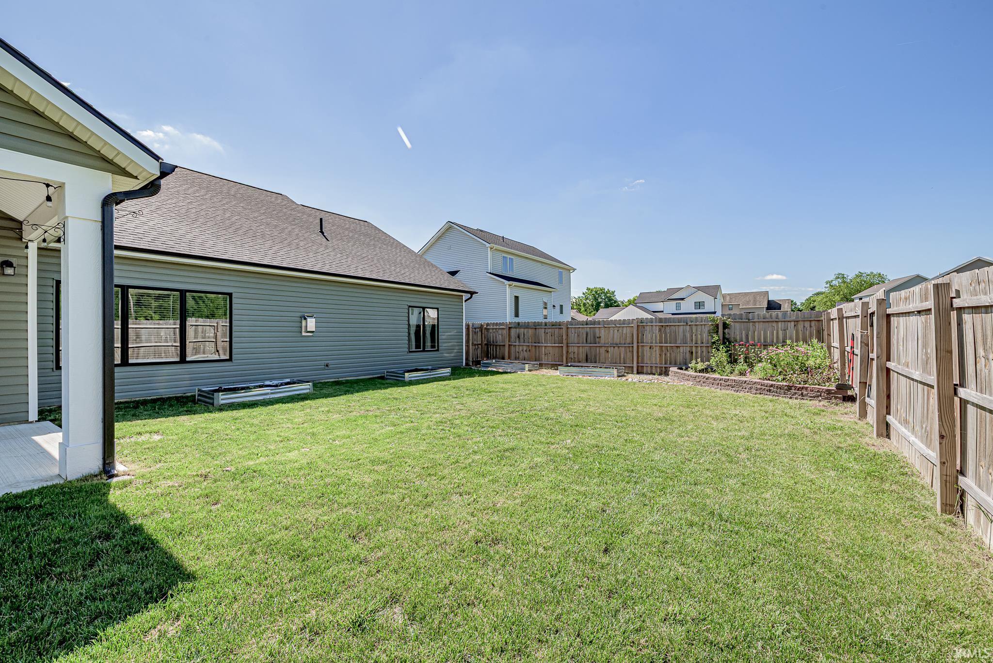 735 N Norfolk Cove