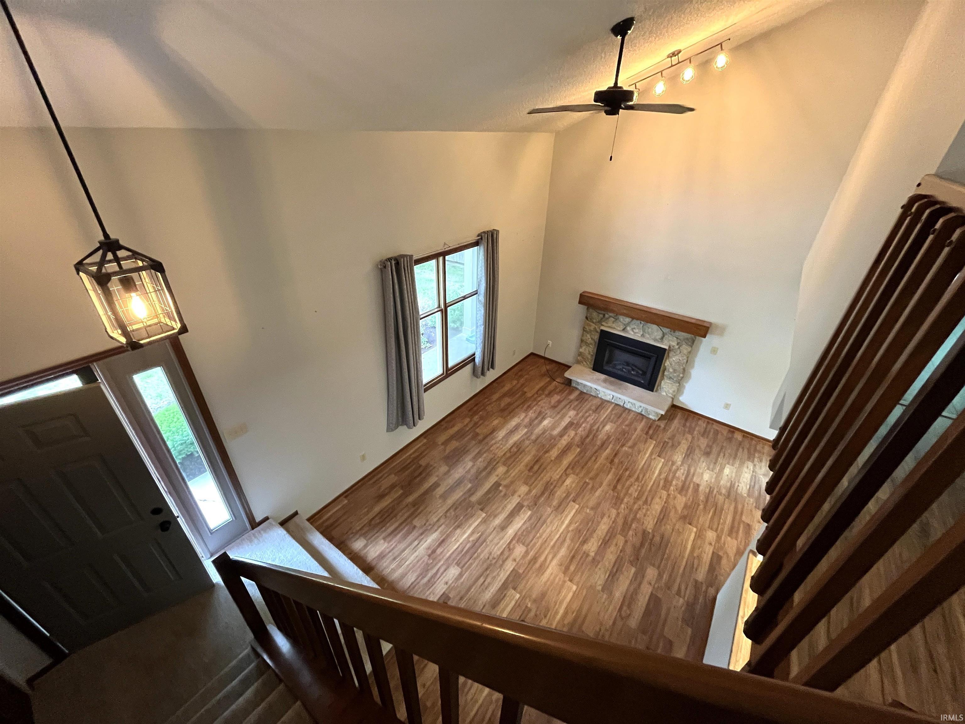 Photo 3 of 4225 Crofton Court