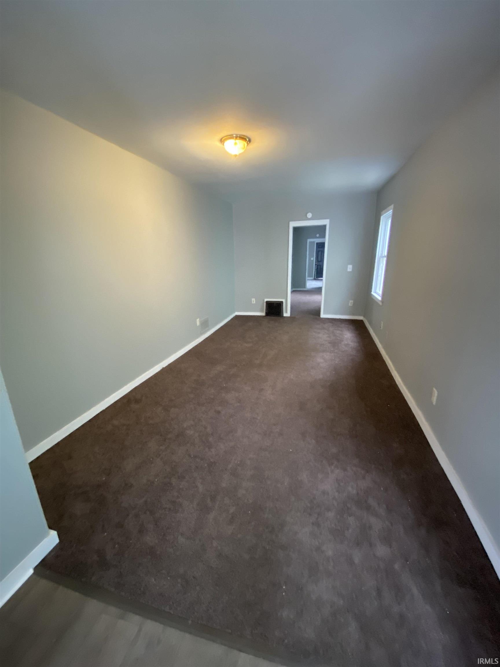 Photo 2 of 612 Walnut Street