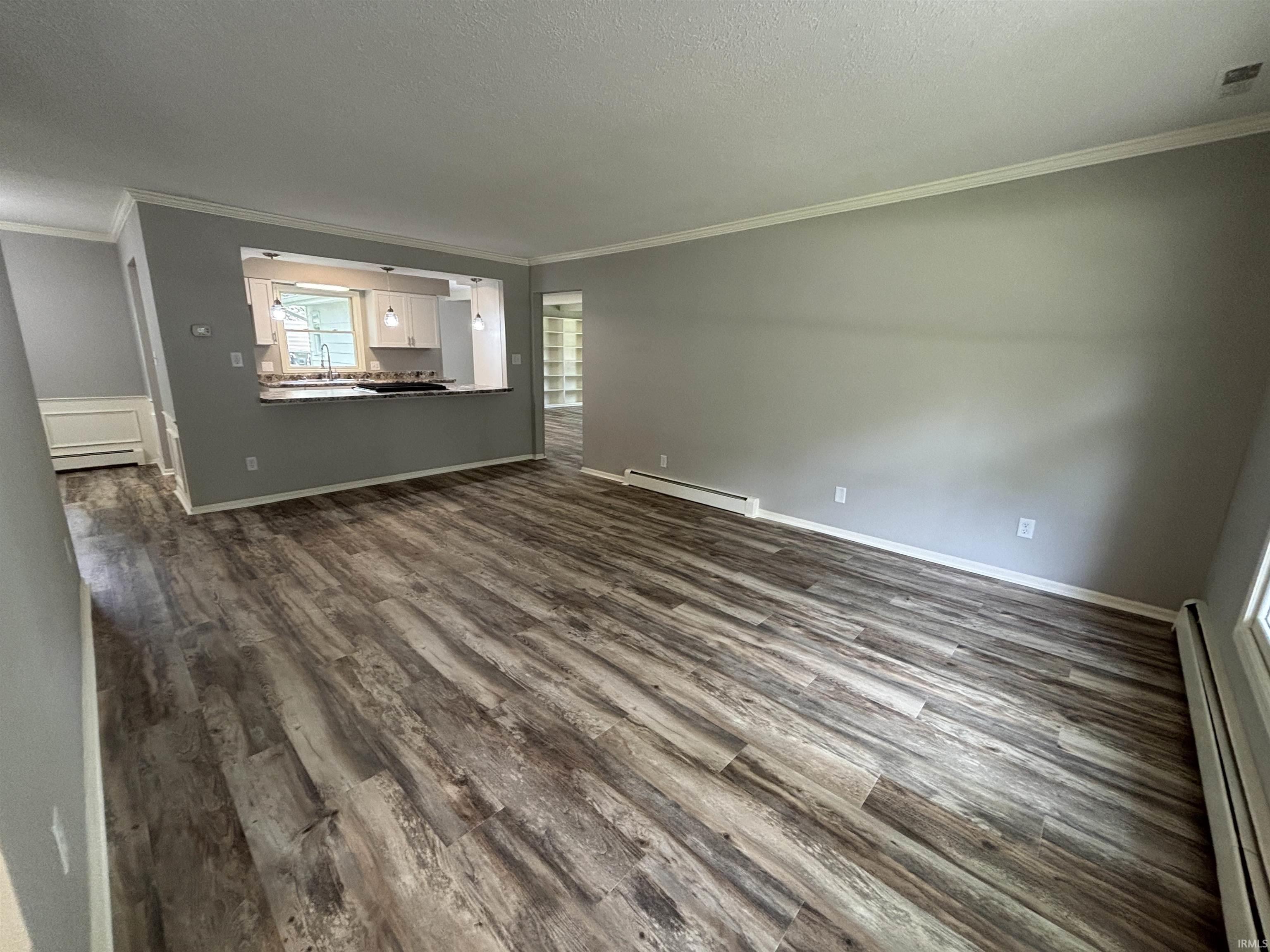 Photo 3 of 2227 Lakeland Lane