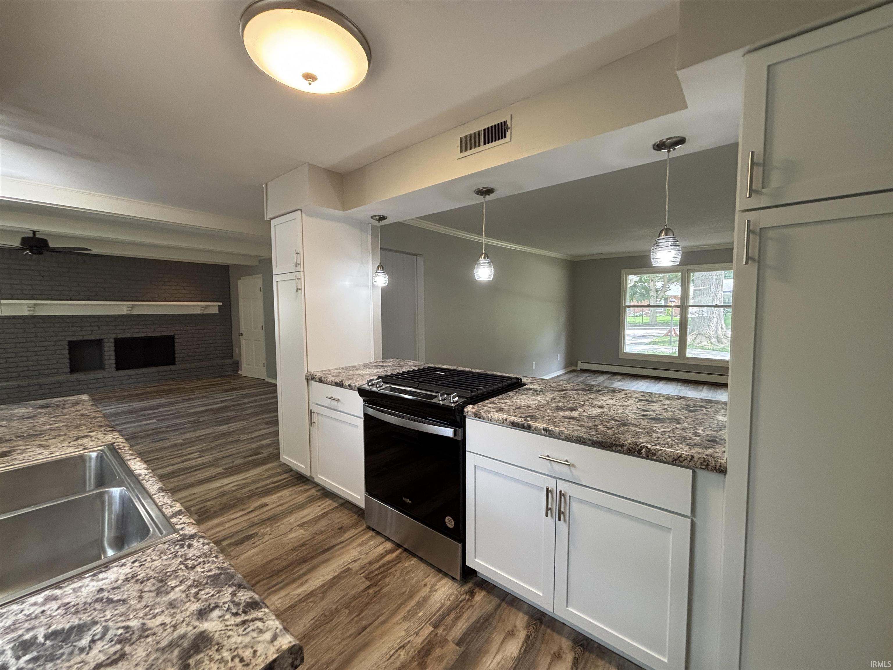 Photo 9 of 2227 Lakeland Lane
