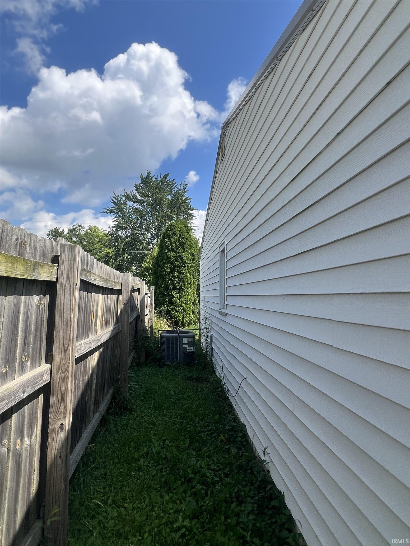 Photo 8 of 314 W Cox Drive