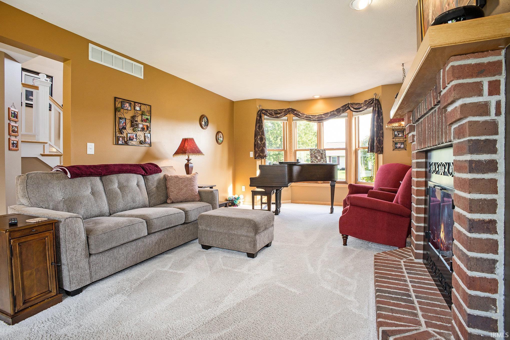 Photo 5 of 808 Lydia Drive
