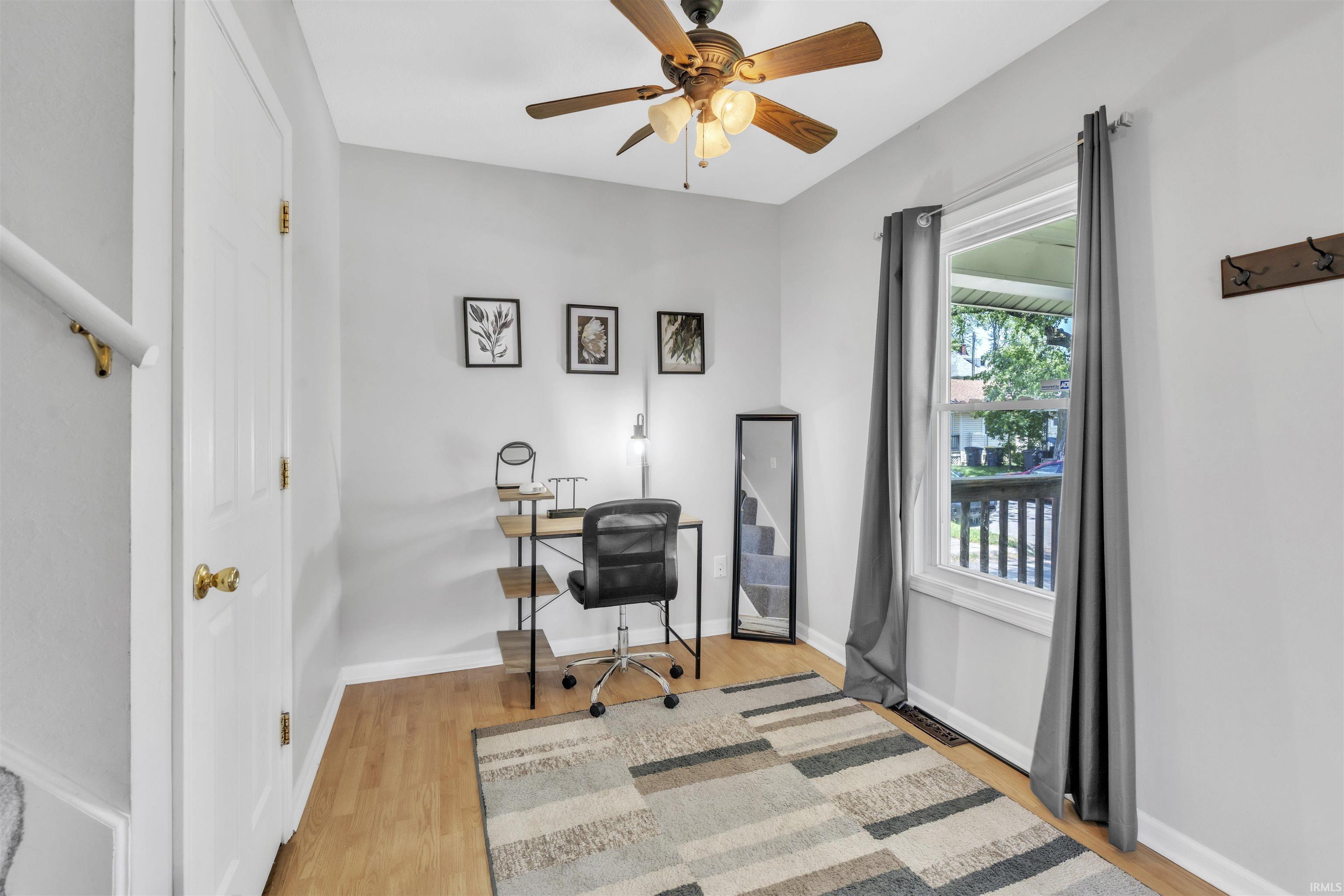 Photo 3 of 2115 Andrew Street