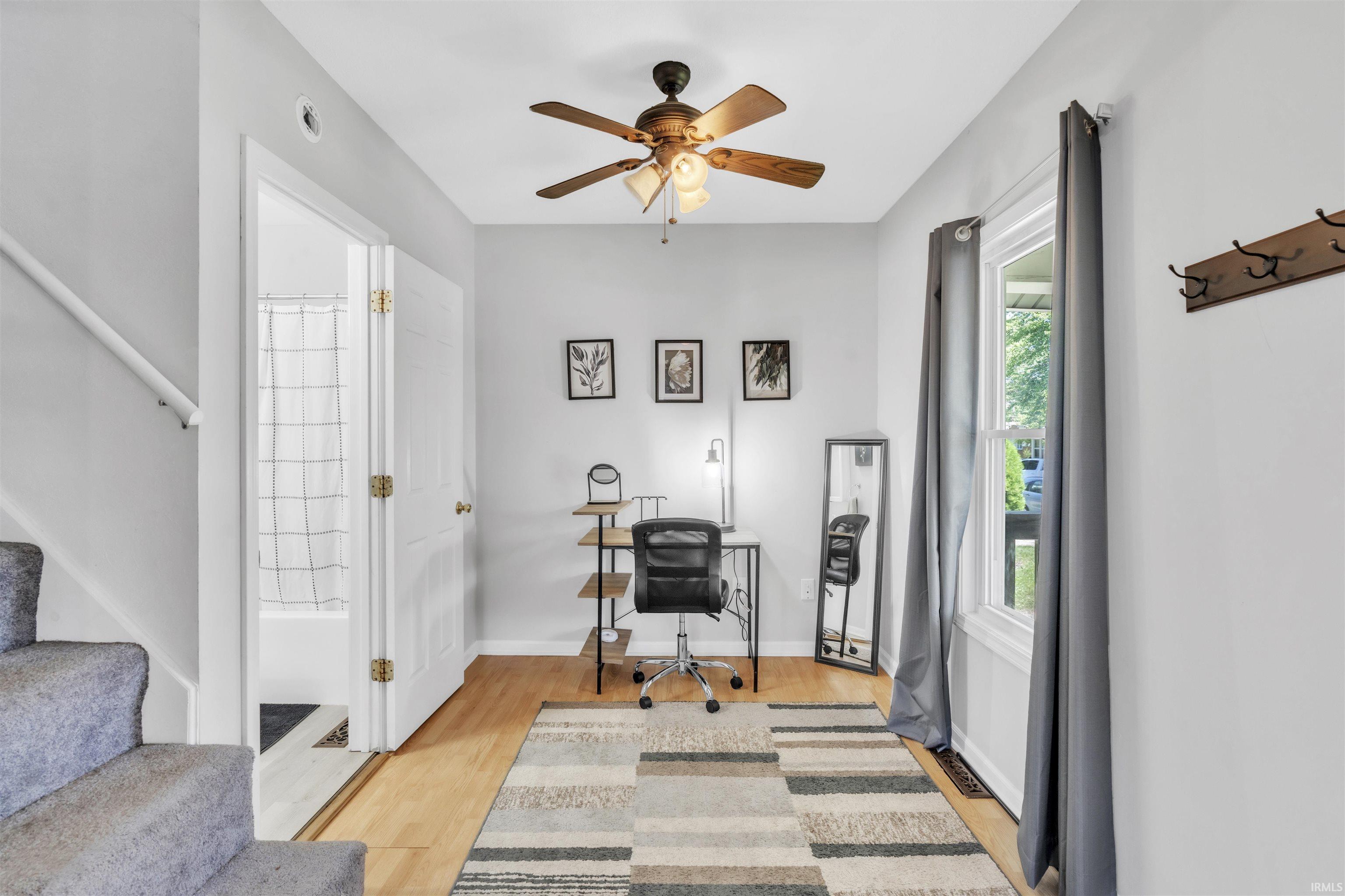 Photo 5 of 2115 Andrew Street