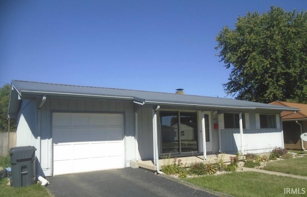 Homes for sale in Peru, IN | 512 Oak St, Peru, IN 46970 | MLS# 202525646