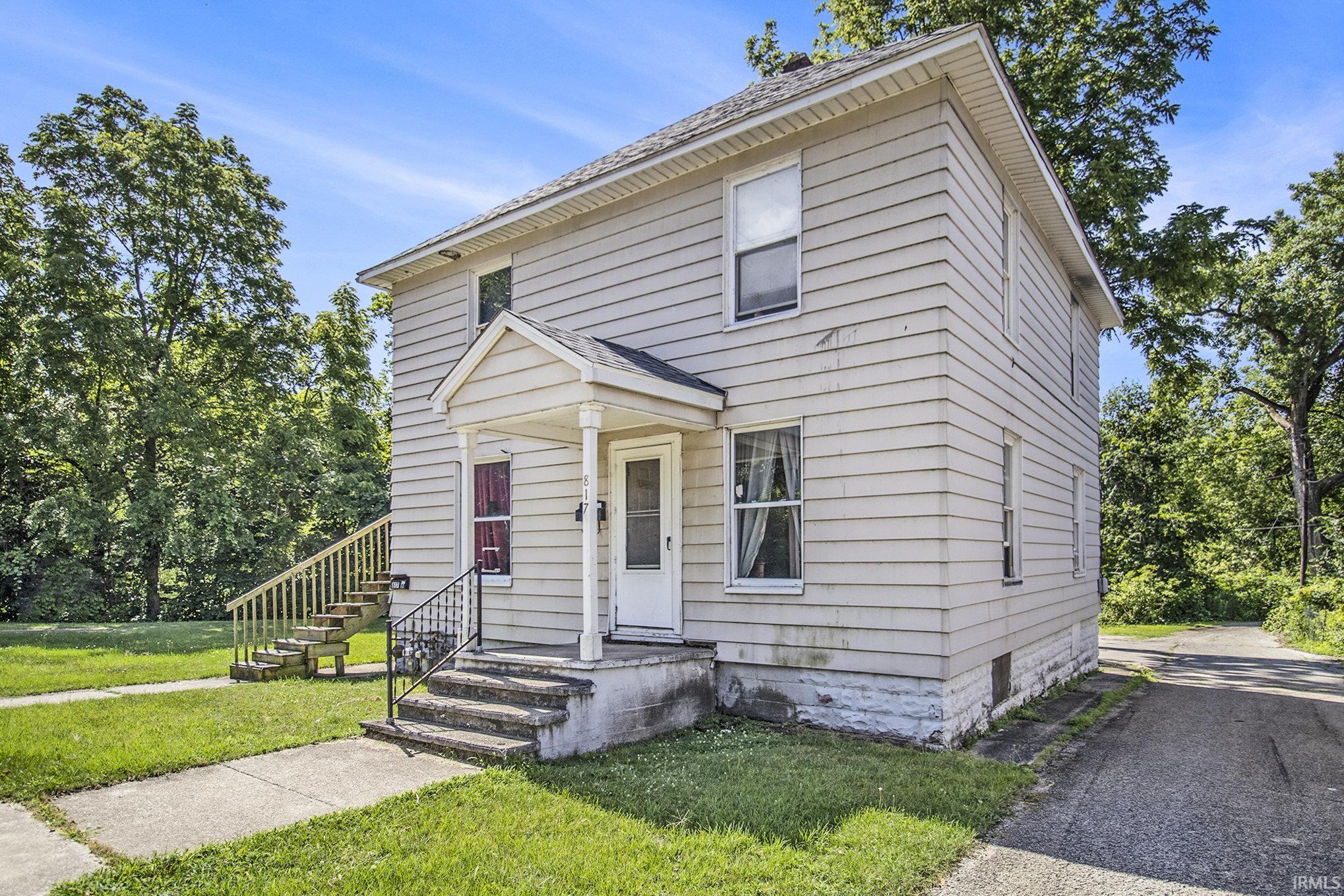 Photo 1 of 817 Middlebury Street
