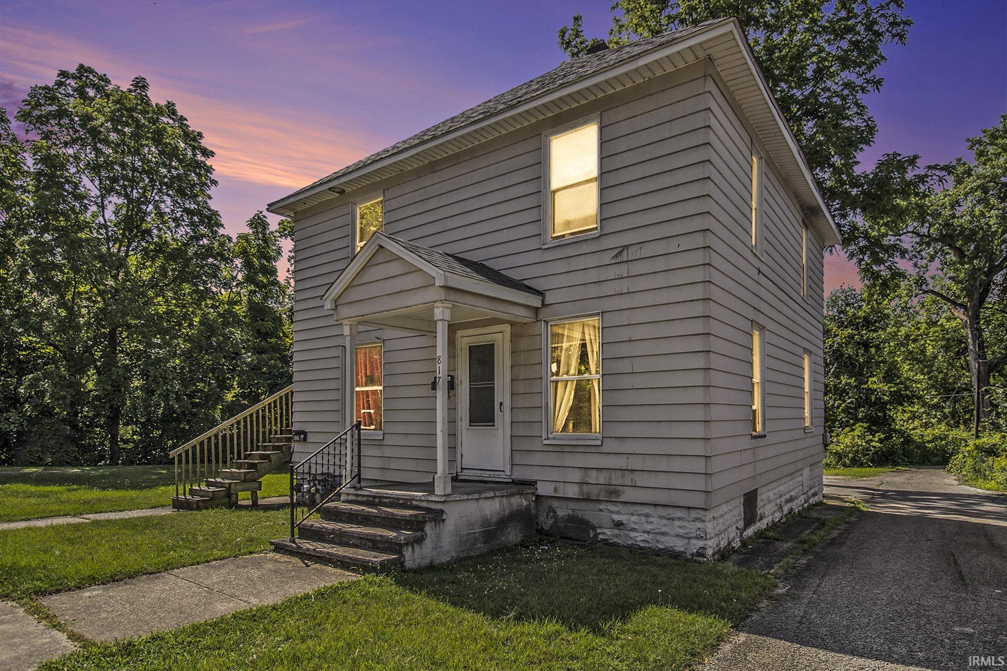 Photo 15 of 817 Middlebury Street