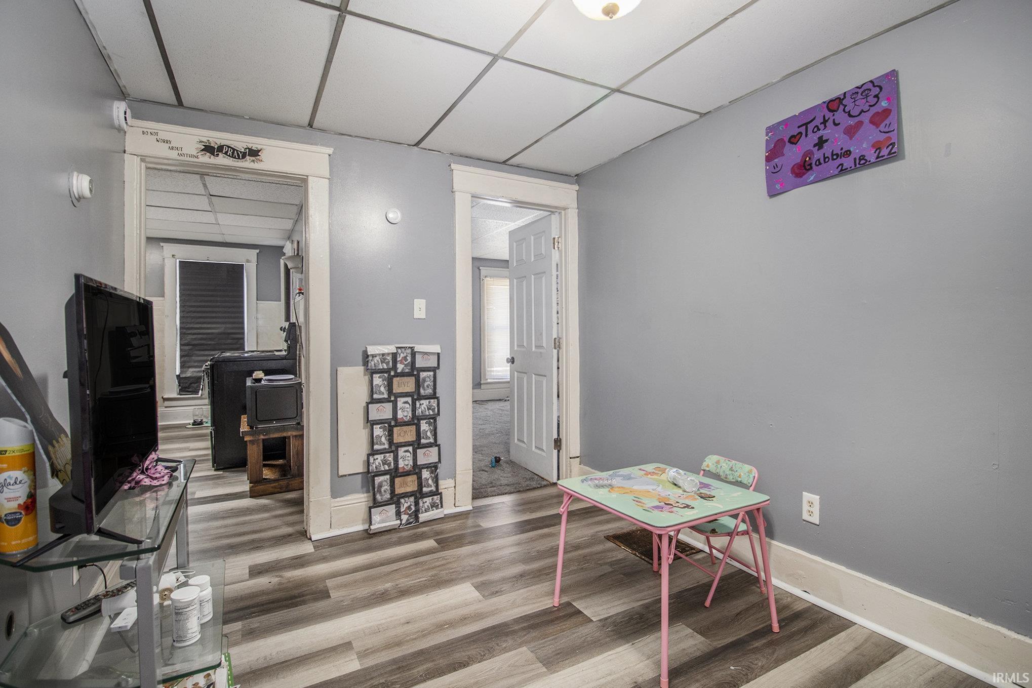 Photo 7 of 817 Middlebury Street