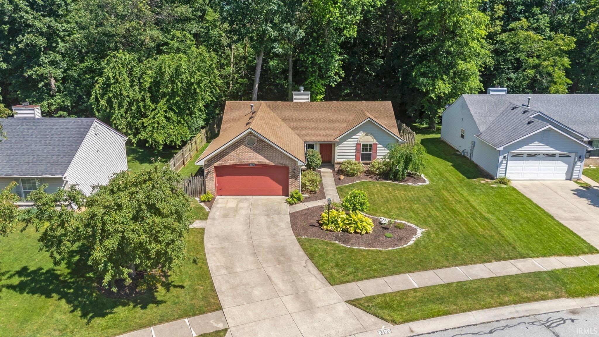 Photo 2 of 8109 Maple Valley Drive