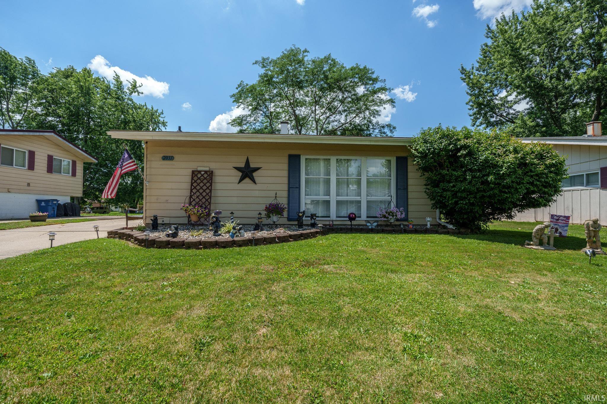 Homes for sale in Peru, IN | 2031 Shaw St, Peru, IN 46970 | MLS# 202525675