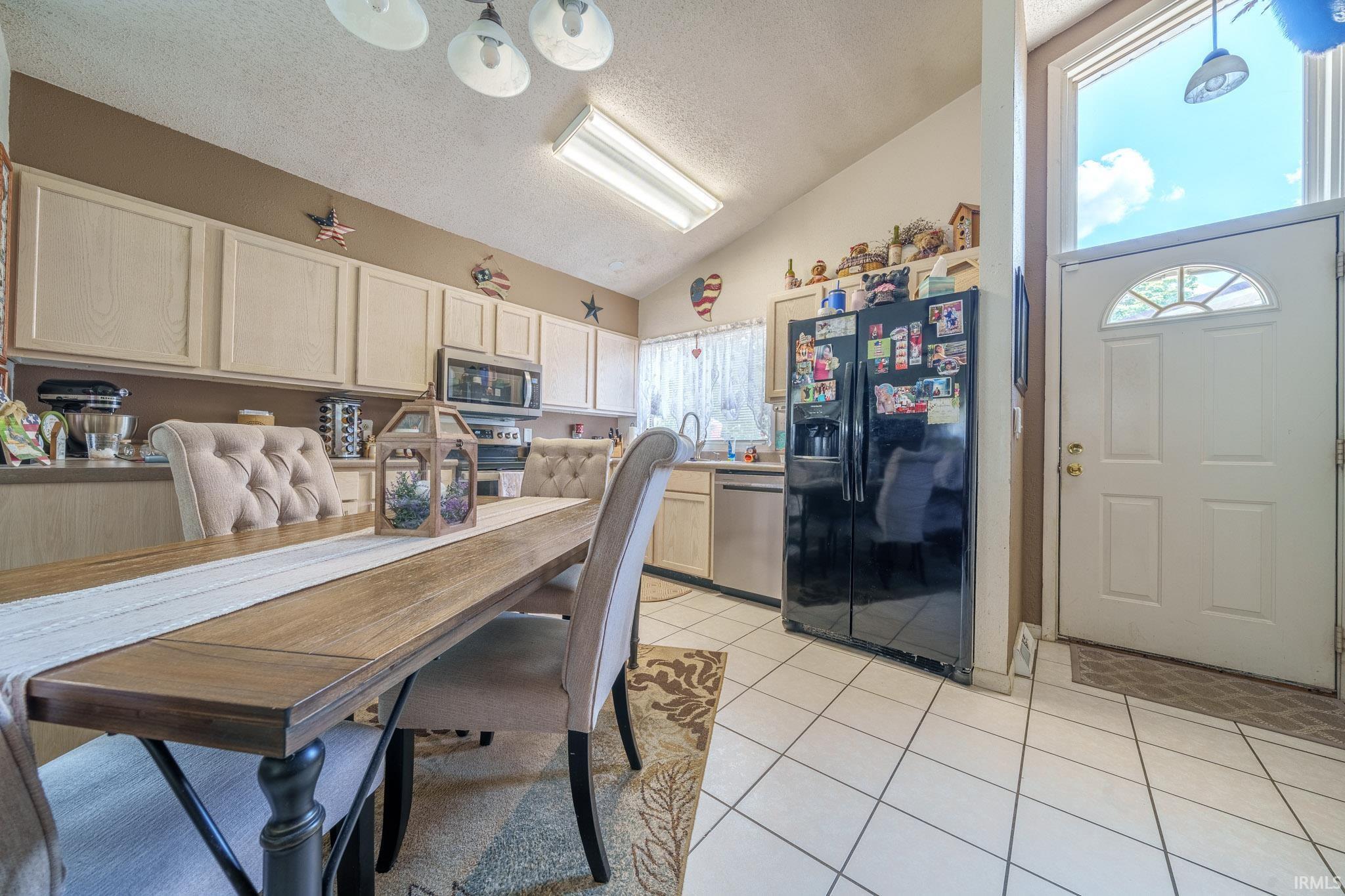 Homes for sale in Peru, IN | 2031 Shaw St, Peru, IN 46970 | MLS# 202525675