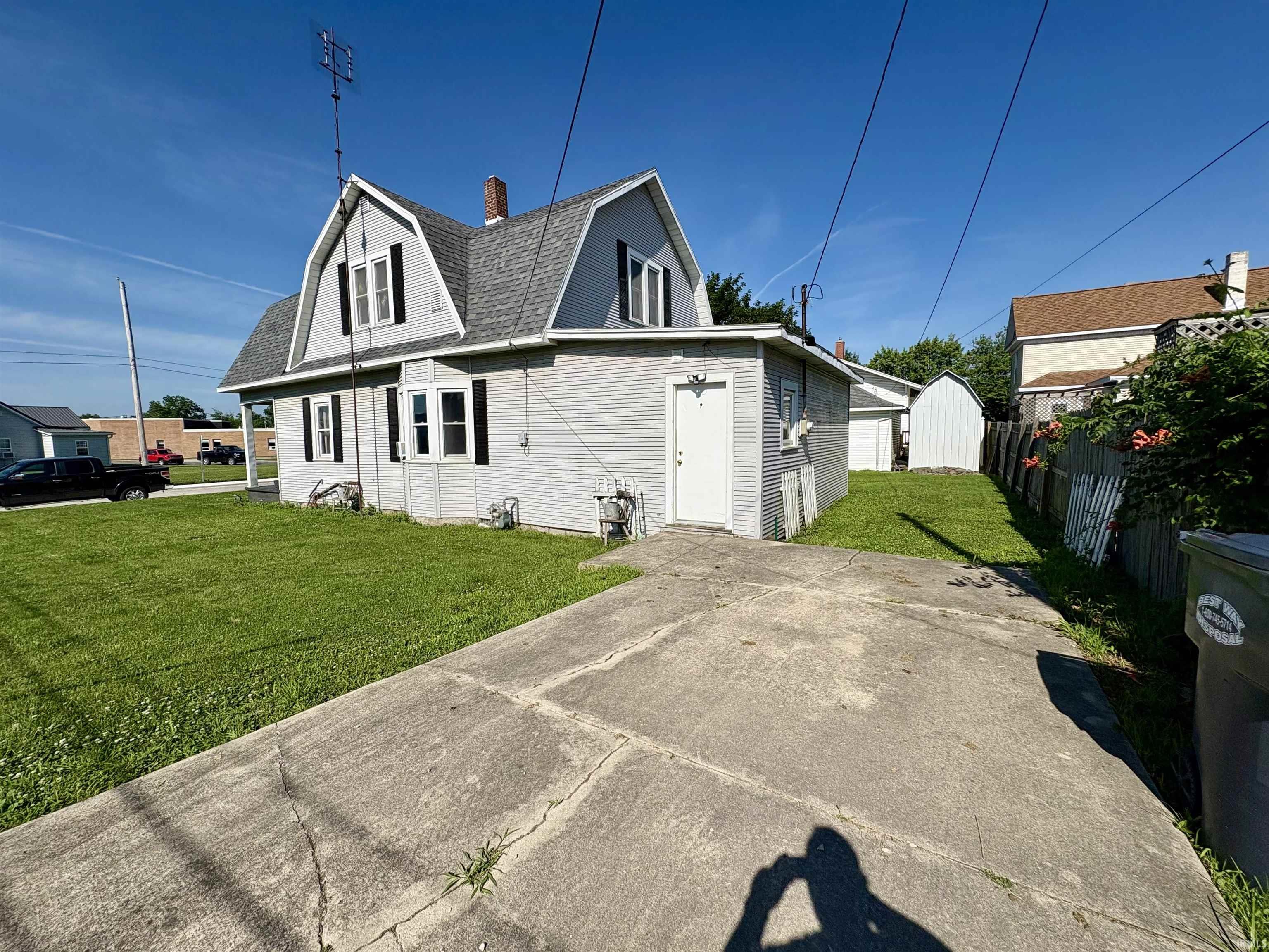 Homes for sale in Montpelier, IN | 215 E Monroe St, Montpelier, IN 47359 | MLS# 202525677