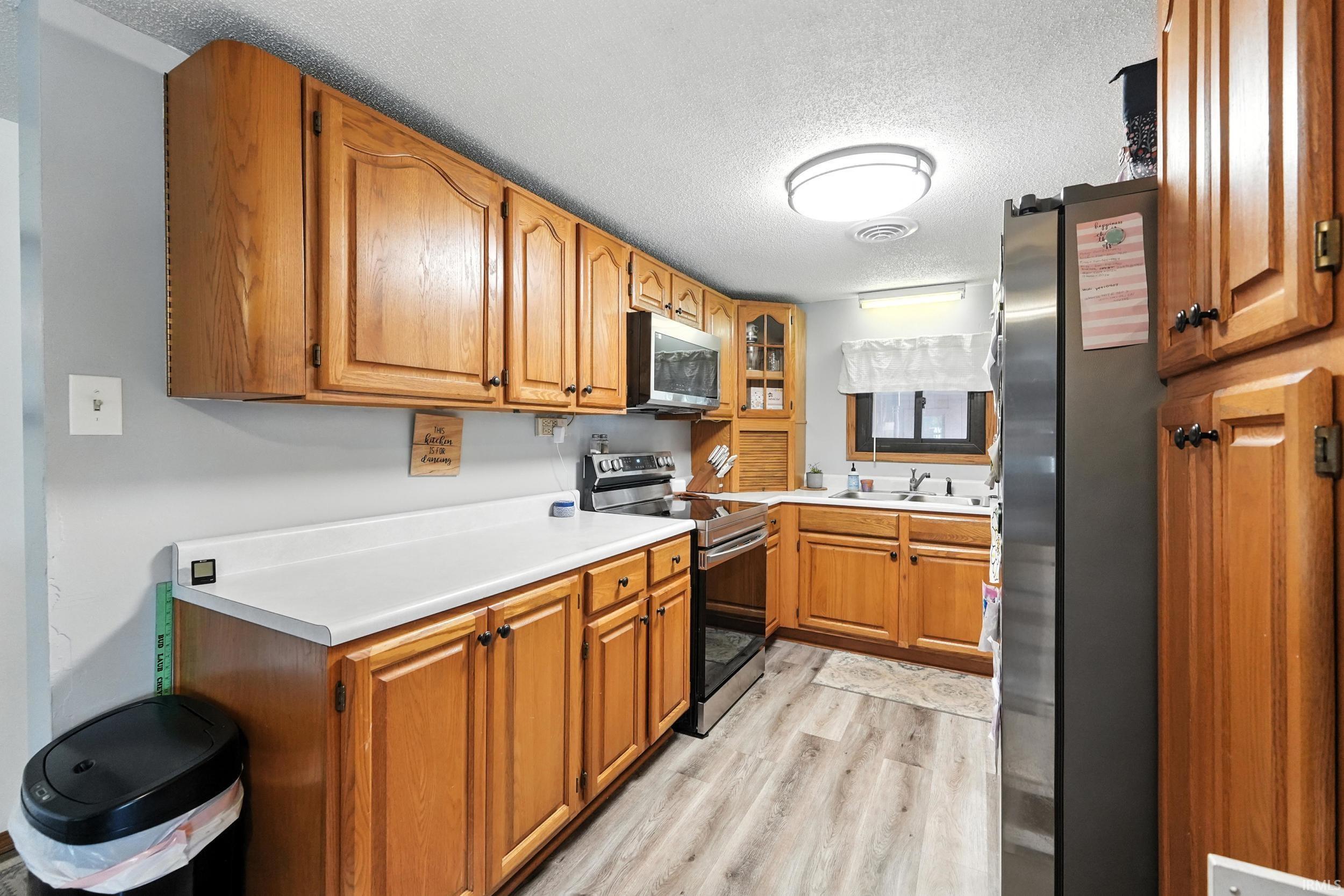 Photo 3 of 1417 E 720 S