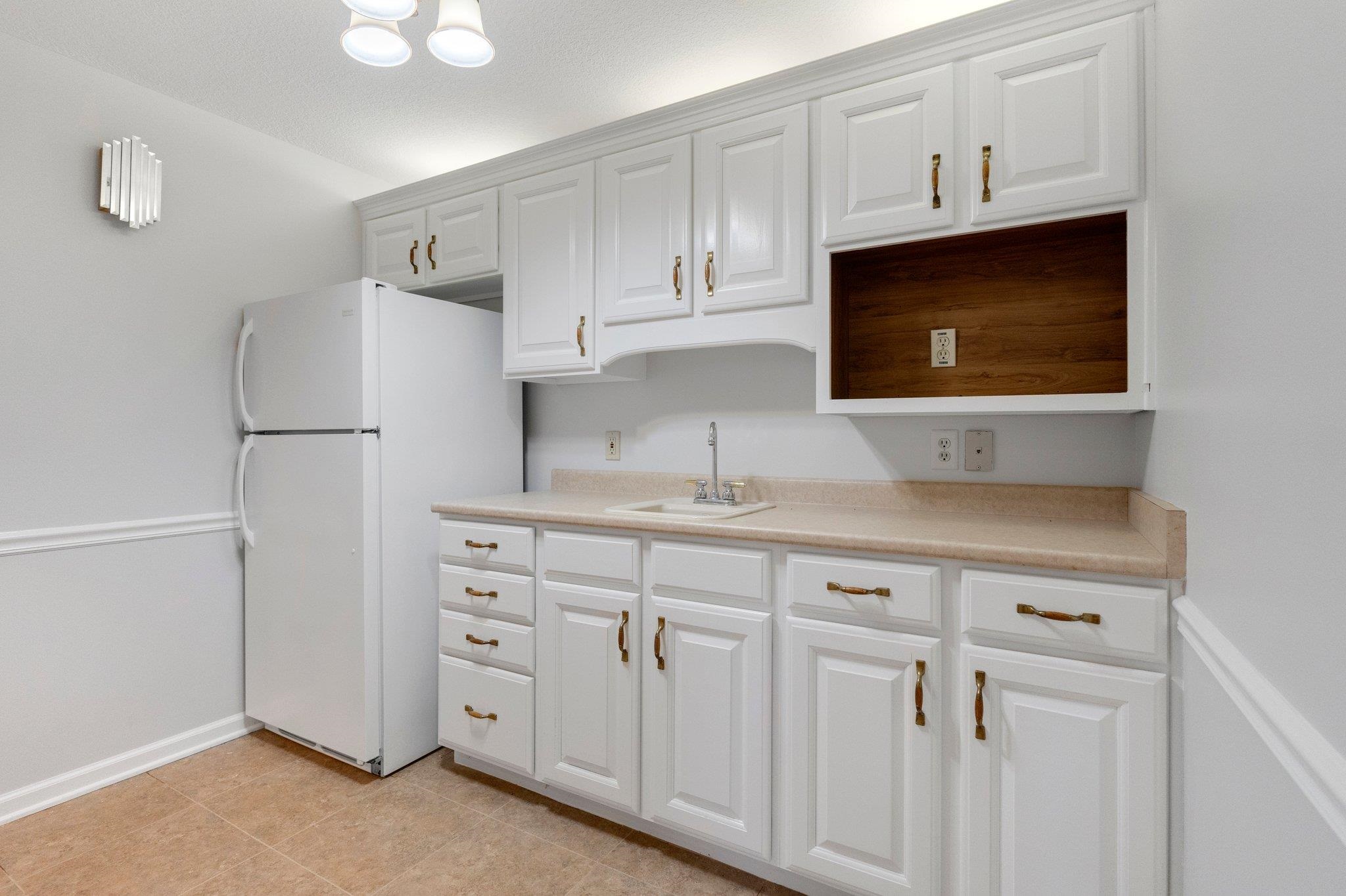 Photo 25 of 7415 Witling Boulevard