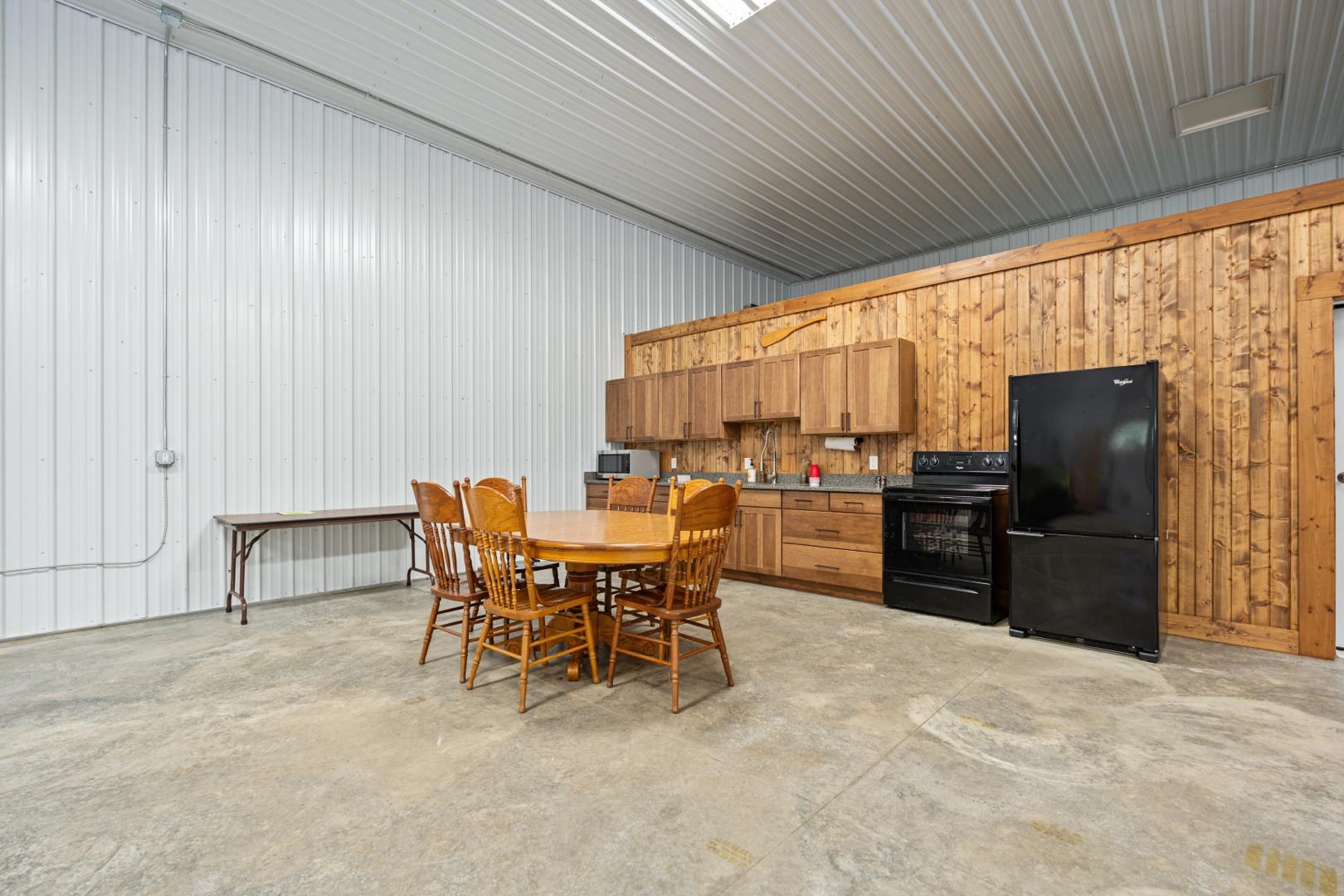 Photo 4 of 4116 E Stanton Road