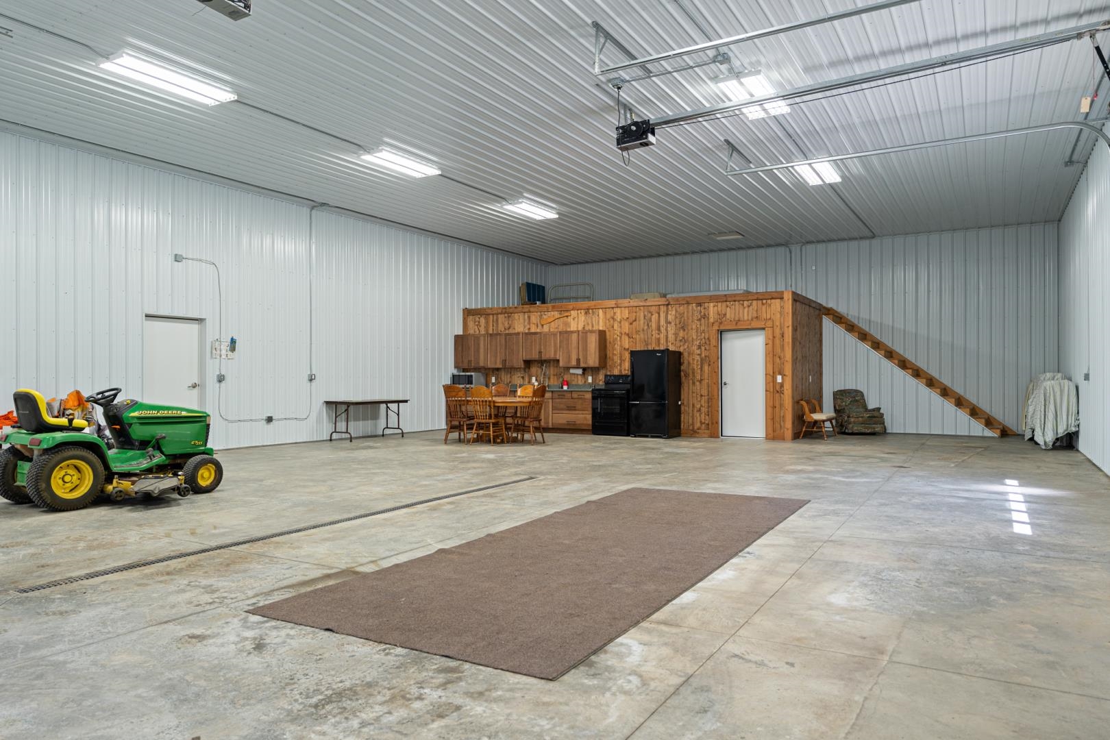 Photo 5 of 4116 E Stanton Road