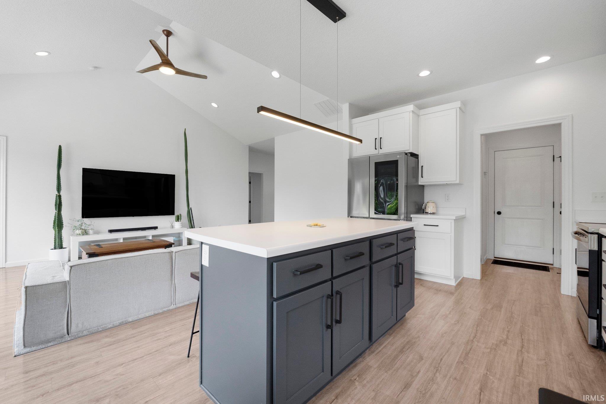 Photo 8 of 10538 Fieldlight Boulevard