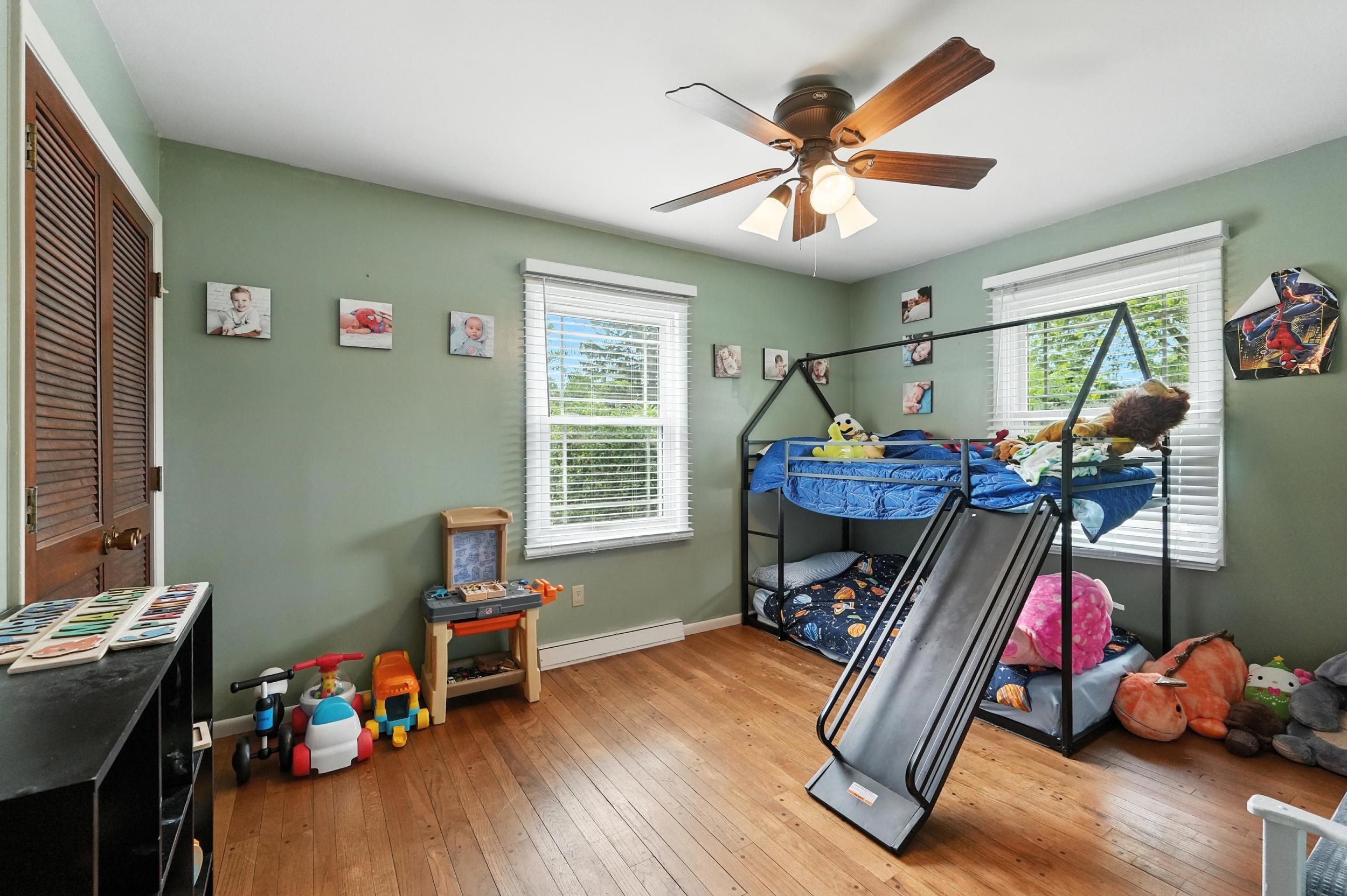 Photo 17 of 640 W Bellefountaine Road