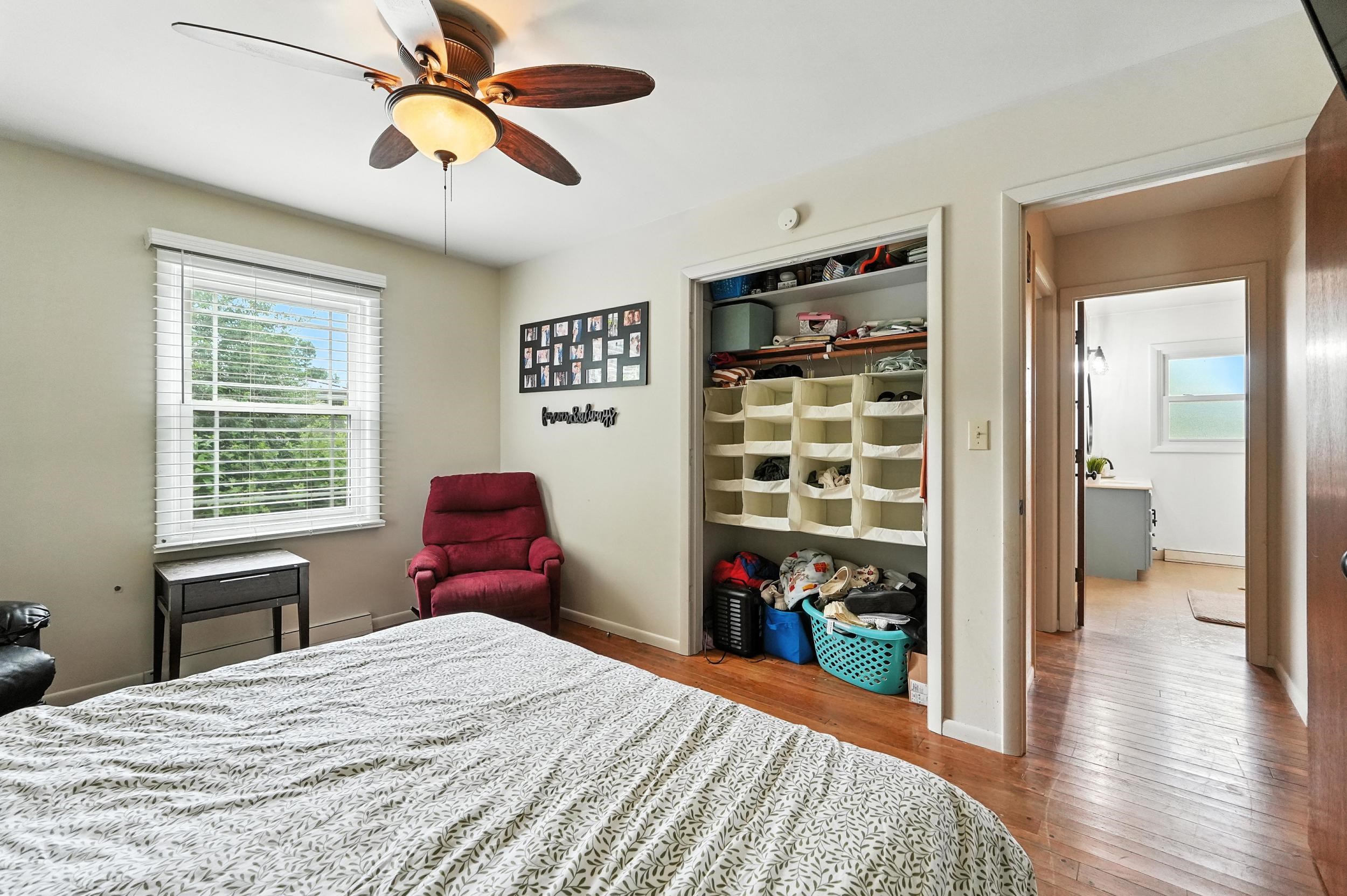 Photo 20 of 640 W Bellefountaine Road