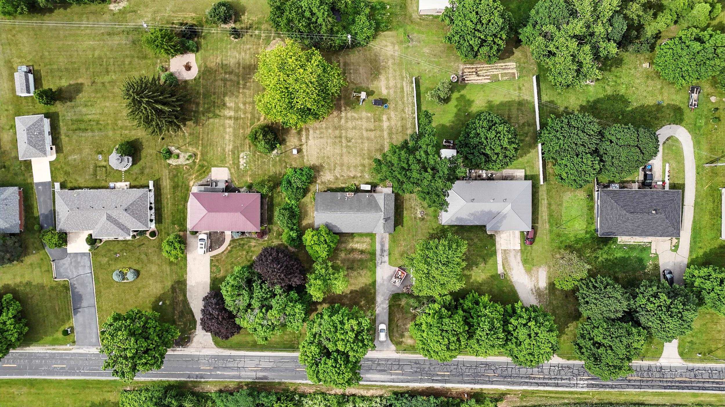 Photo 31 of 640 W Bellefountaine Road