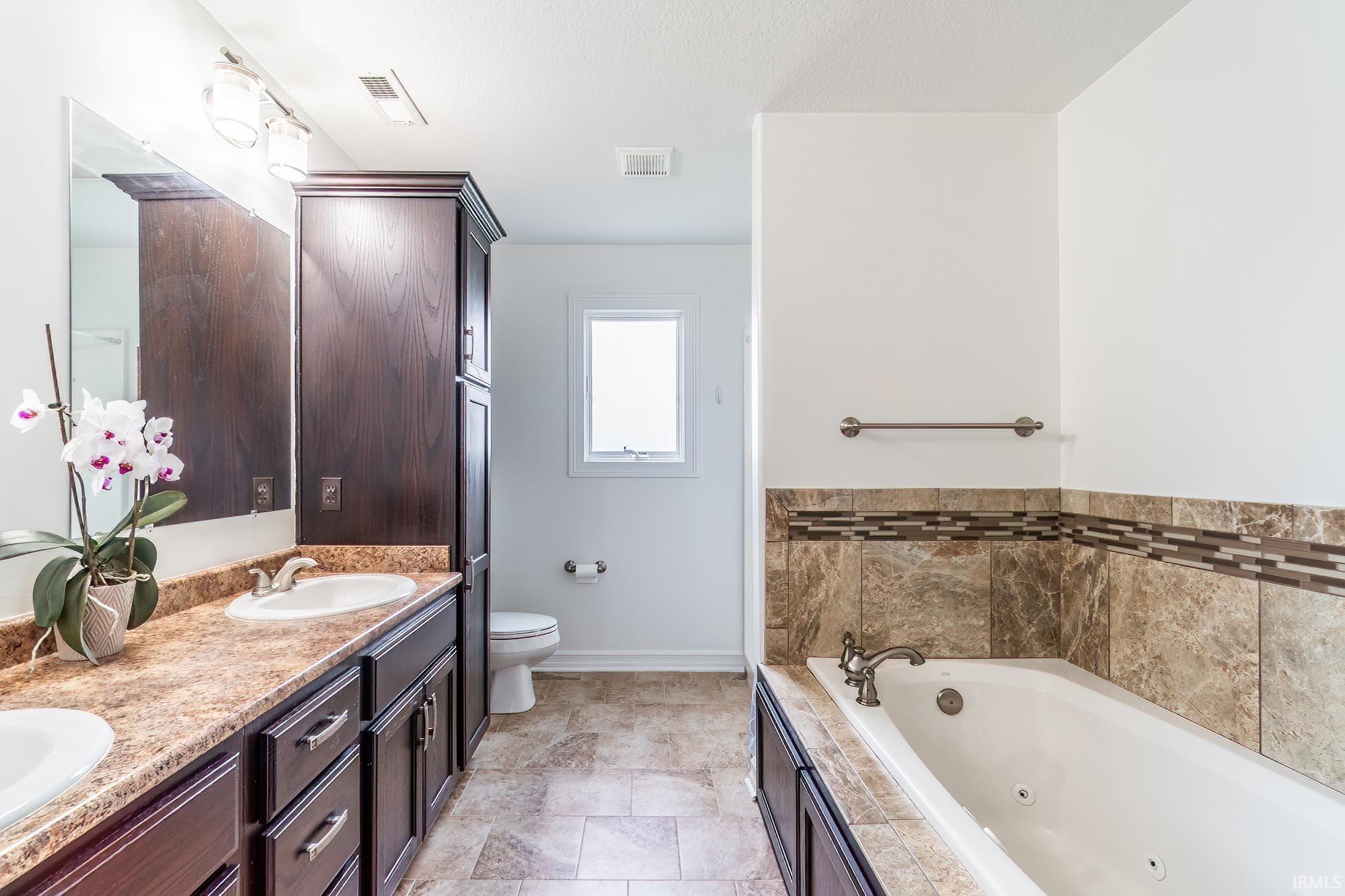 Photo 18 of 12610 Tocchi Cove