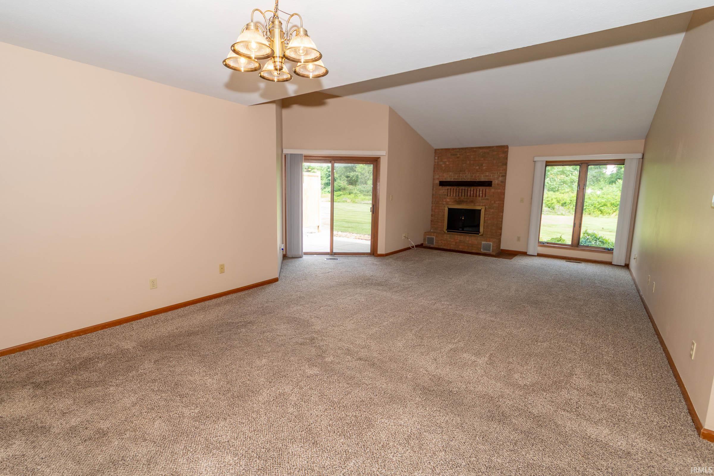 Photo 3 of 2814 Freda Dr.