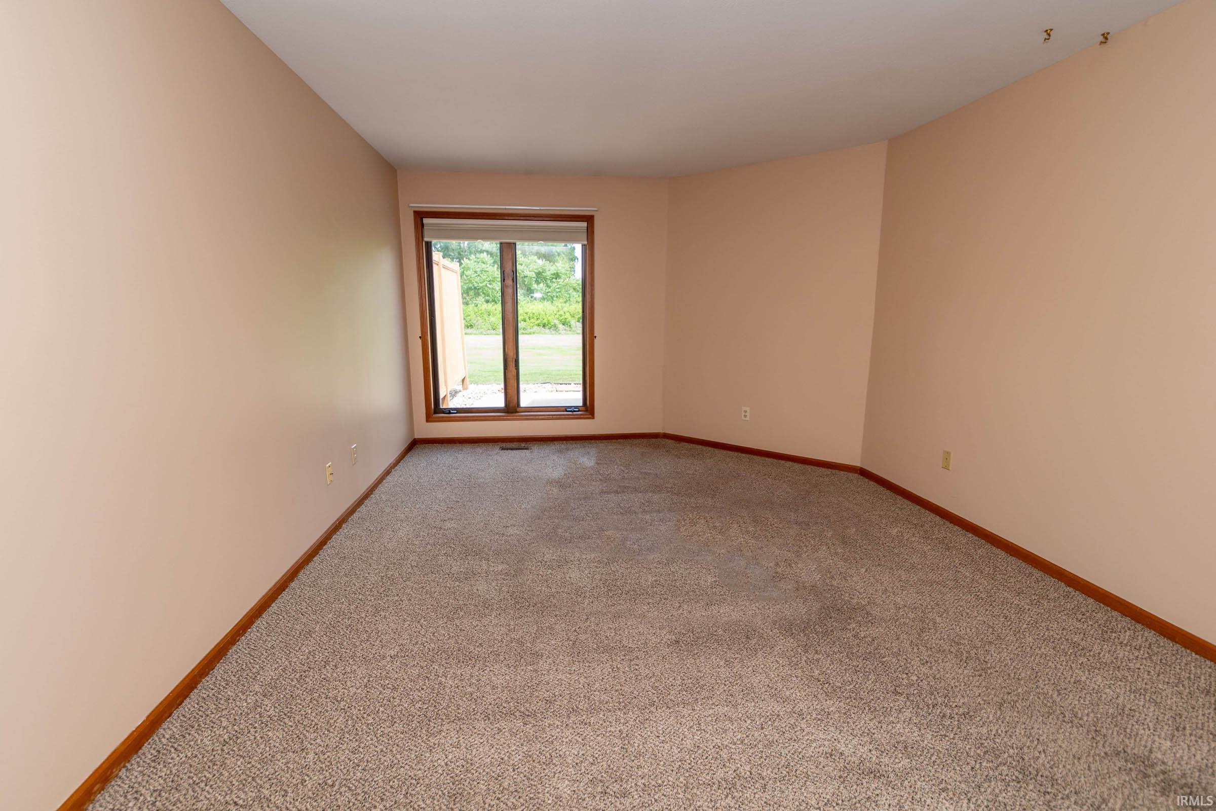 Photo 5 of 2814 Freda Dr.