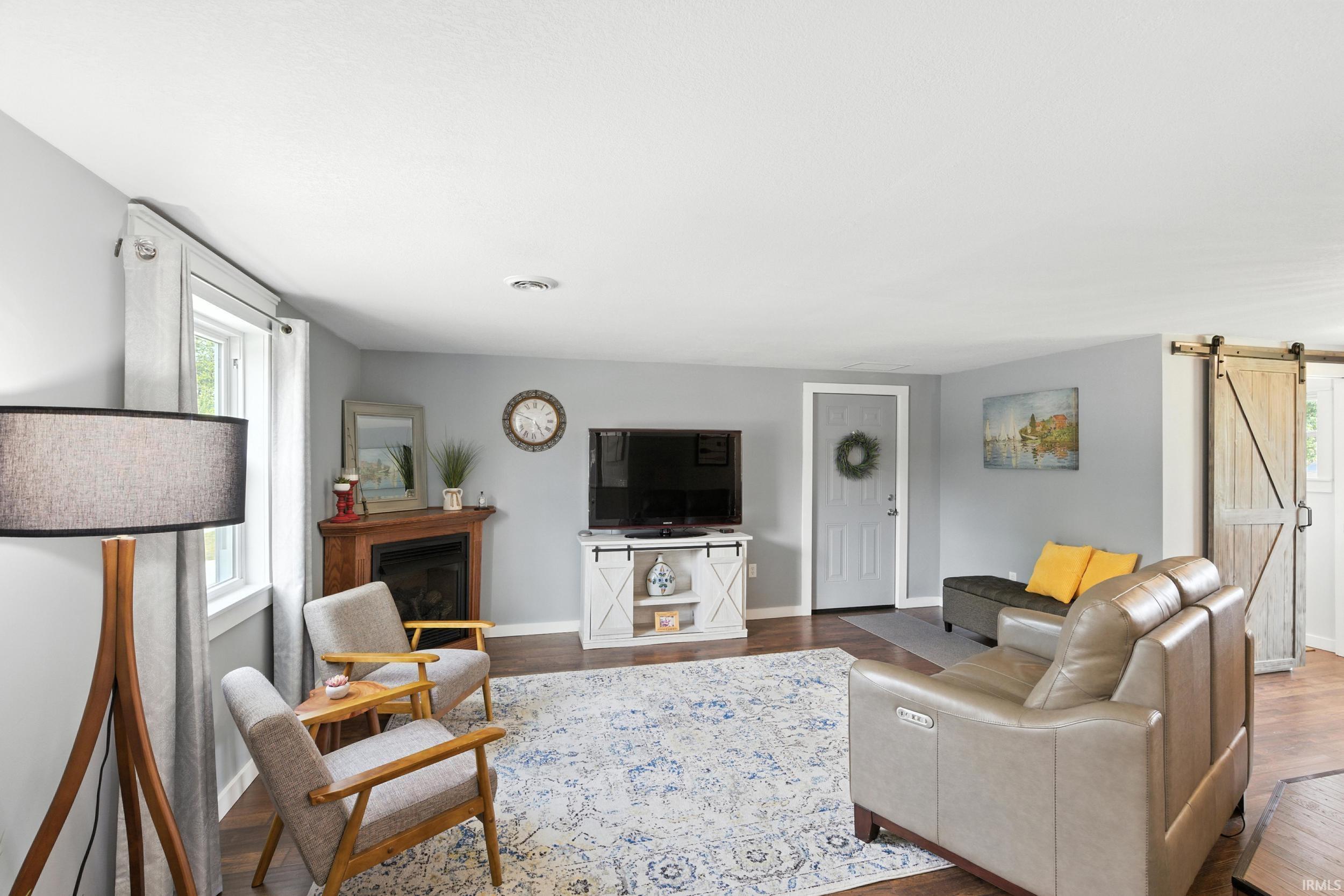 Photo 7 of 7621 W Forest Avenue