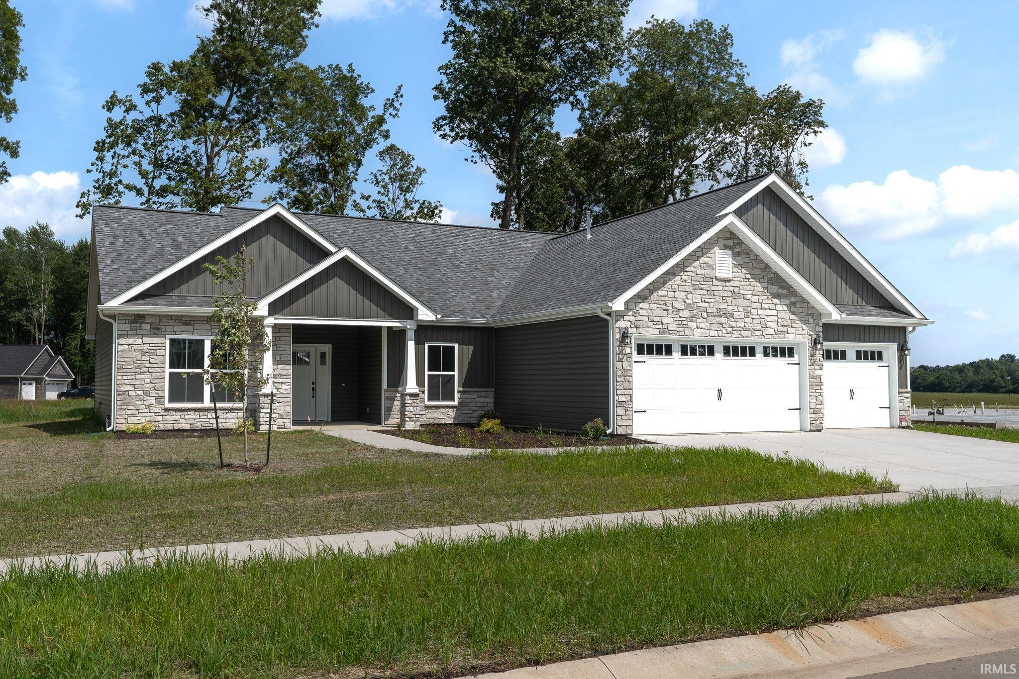 Homes for sale in Frankfort, IN | 837 S Hoke Ave, Frankfort, IN 46041 | MLS# 202525842