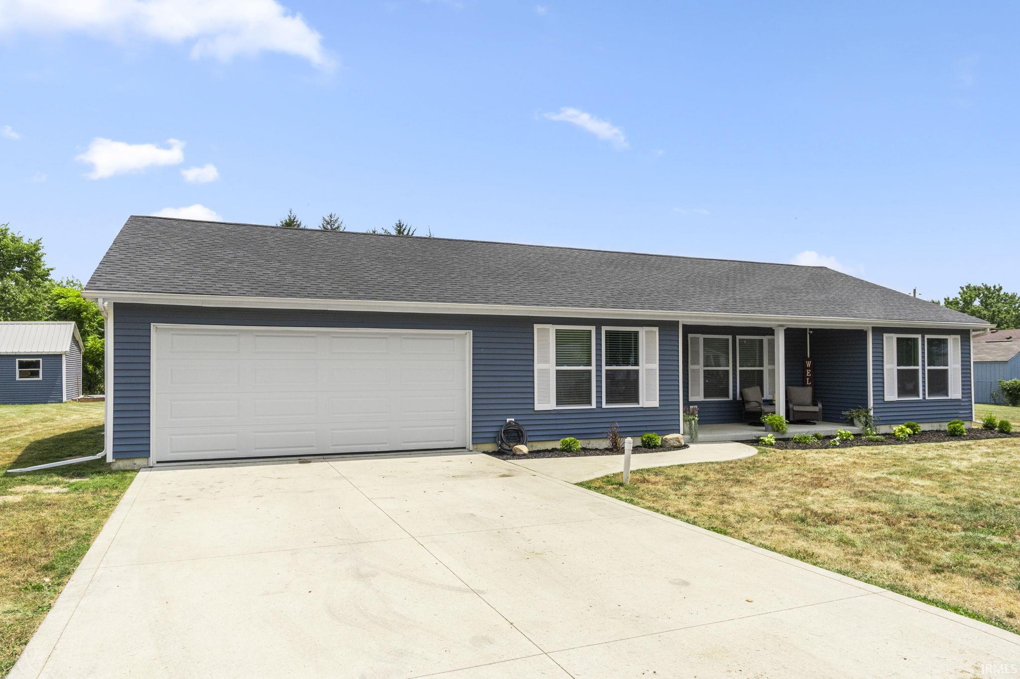 Homes for sale in Auburn, IN | 1704 Dallas St, Auburn, IN 46706 | MLS# 202525865