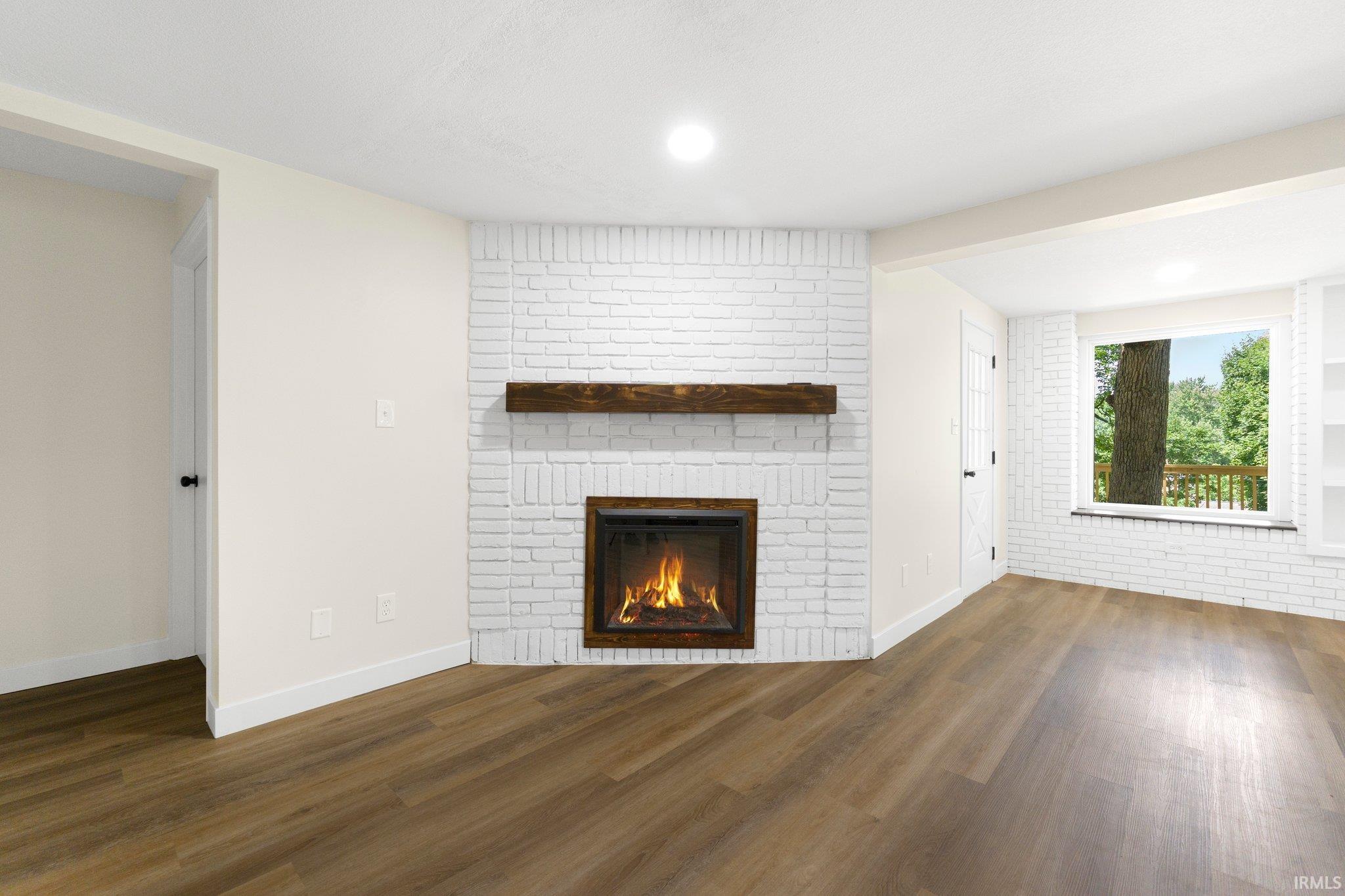 Photo 16 of 368 N Oakwood Drive