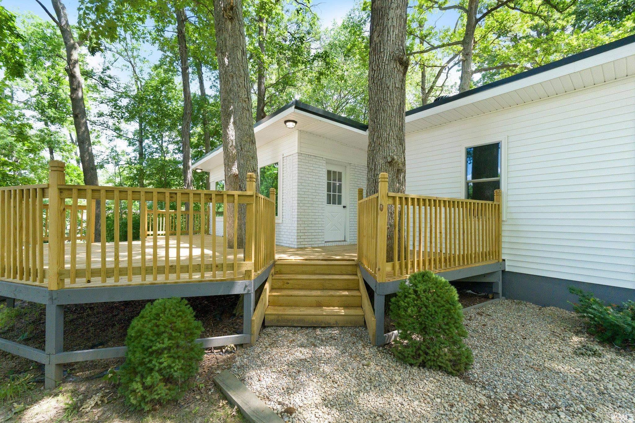 Photo 9 of 368 N Oakwood Drive