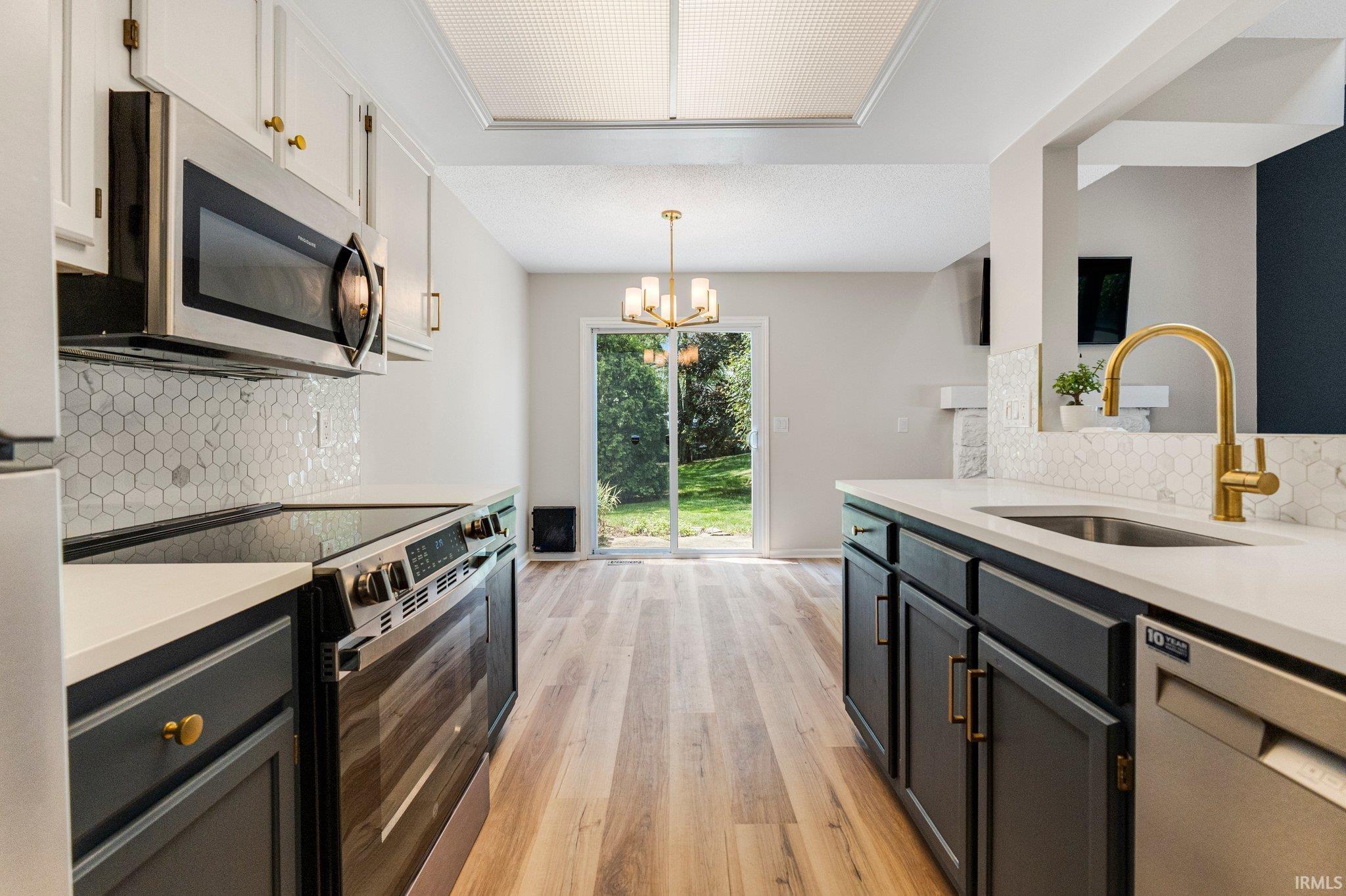 Photo 7 of 5937 Sawmill Woods Ct Court