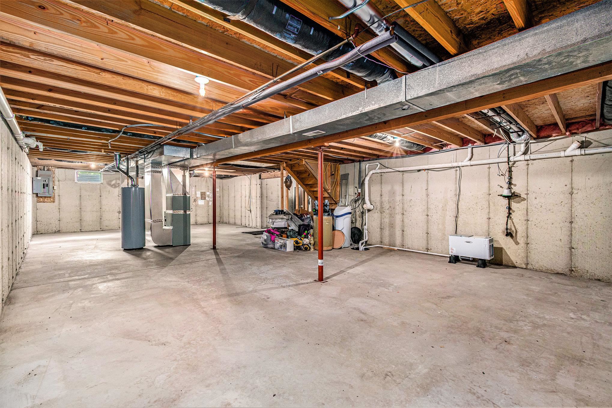 Photo 18 of 520 Alana Drive