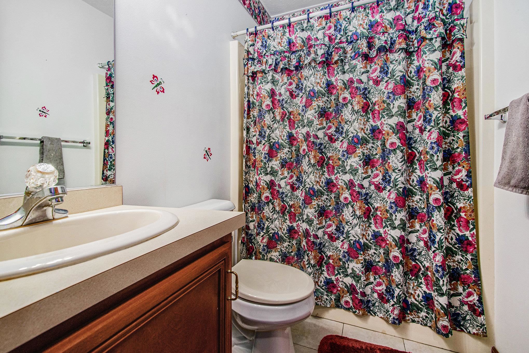 Photo 8 of 520 Alana Drive