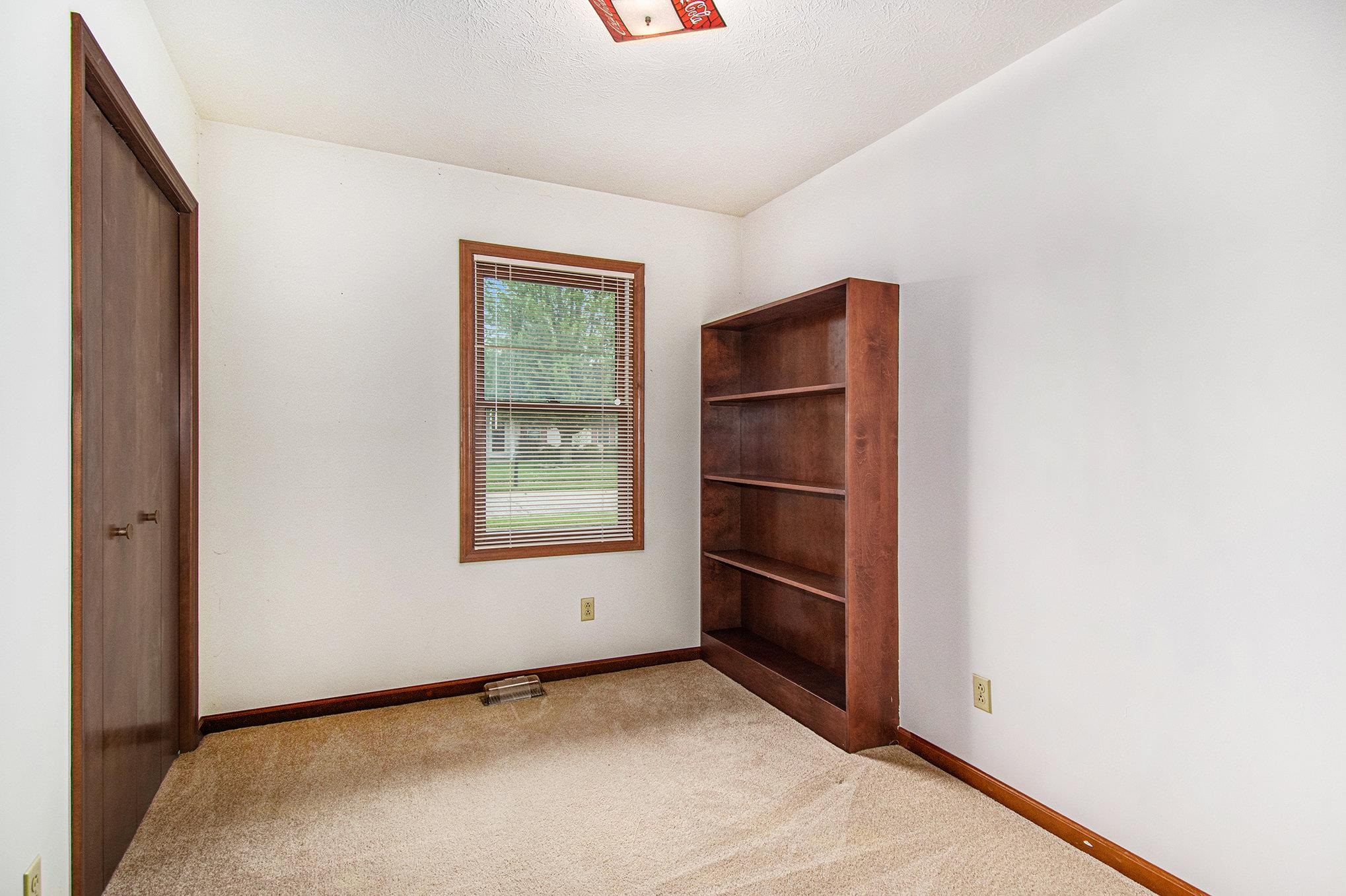Photo 9 of 520 Alana Drive