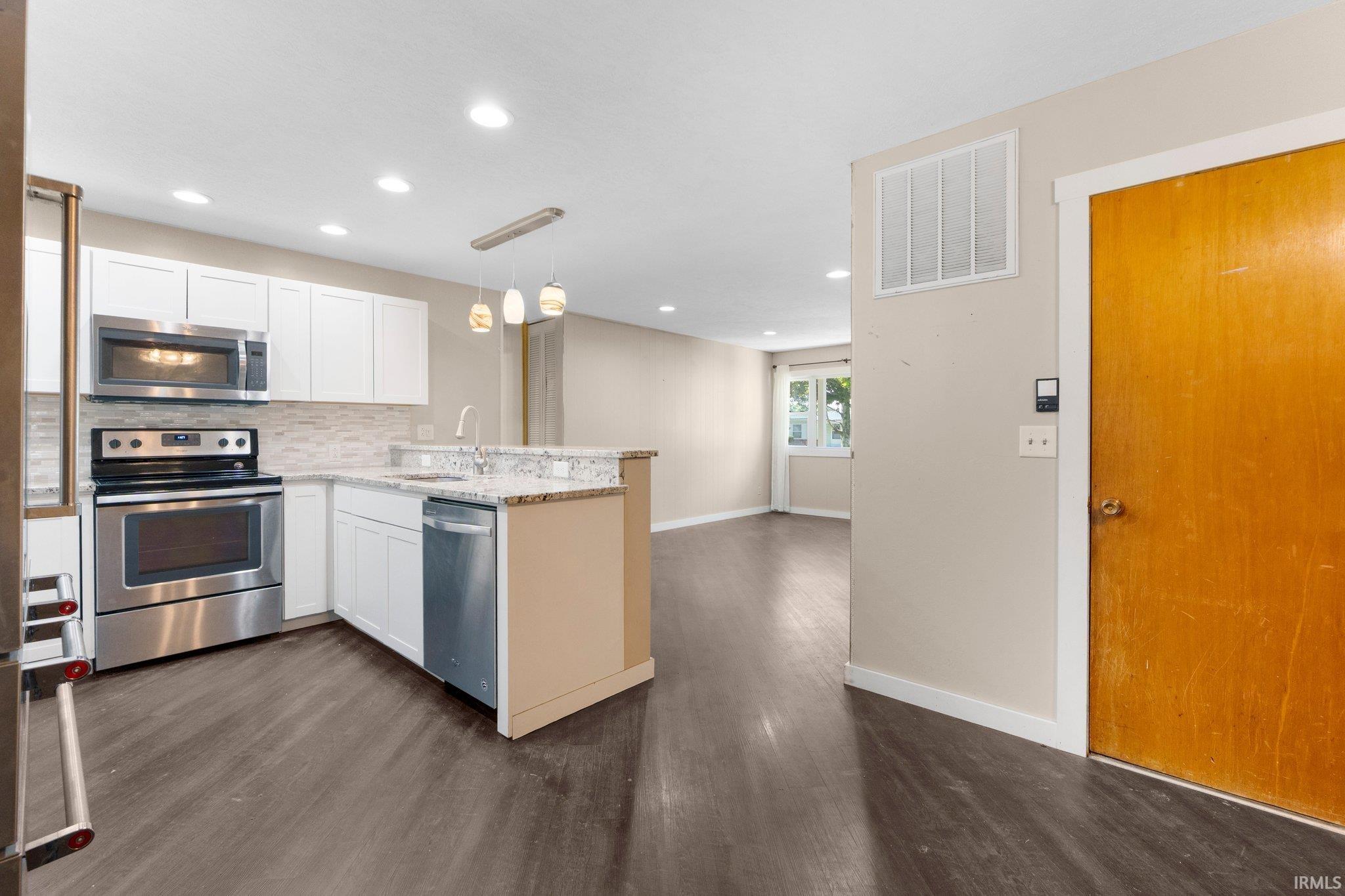 Photo 16 of 328 Linwood Lane
