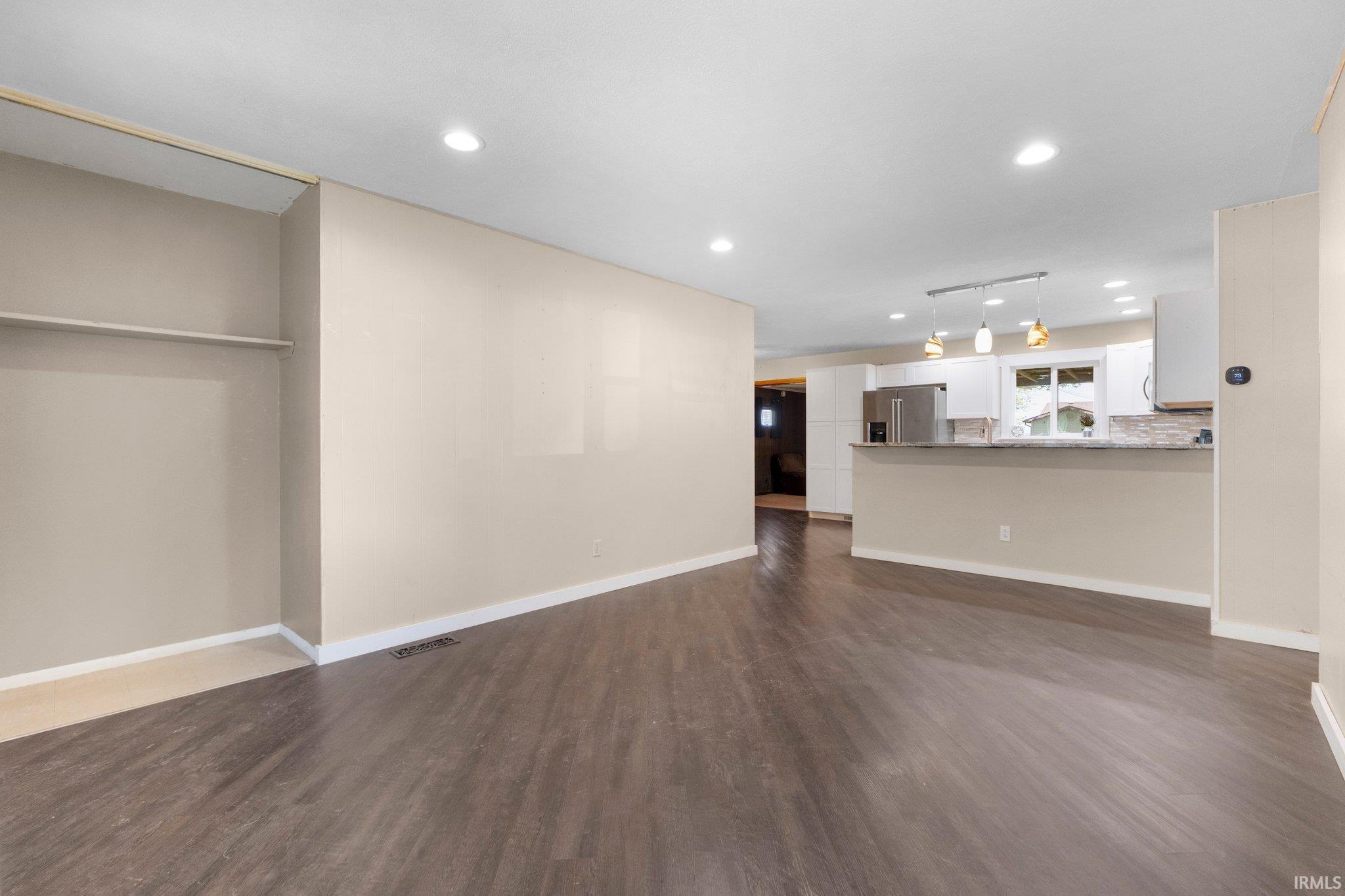 Photo 4 of 328 Linwood Lane